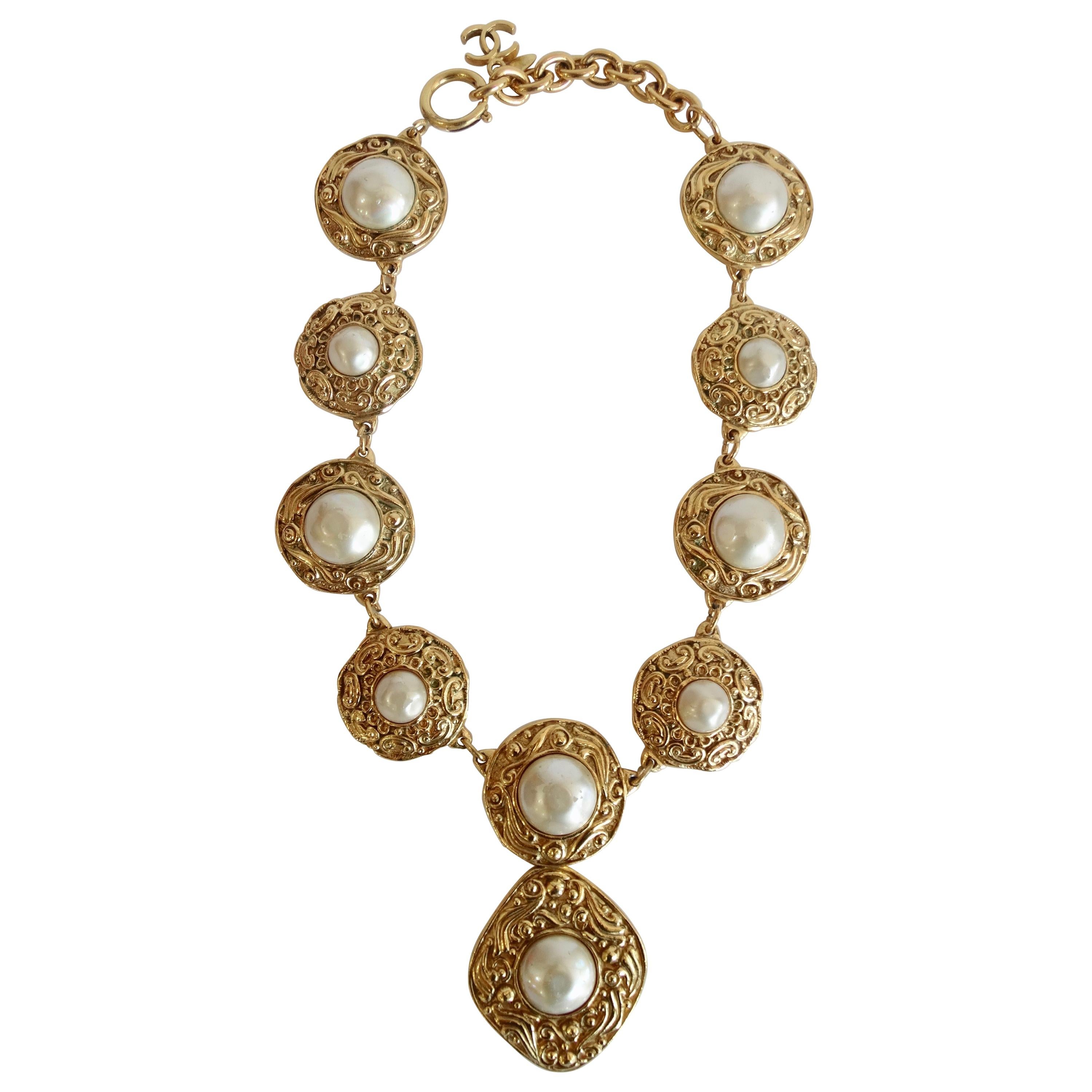 Chanel 1980s Pearl Statement Pendant Necklace 
