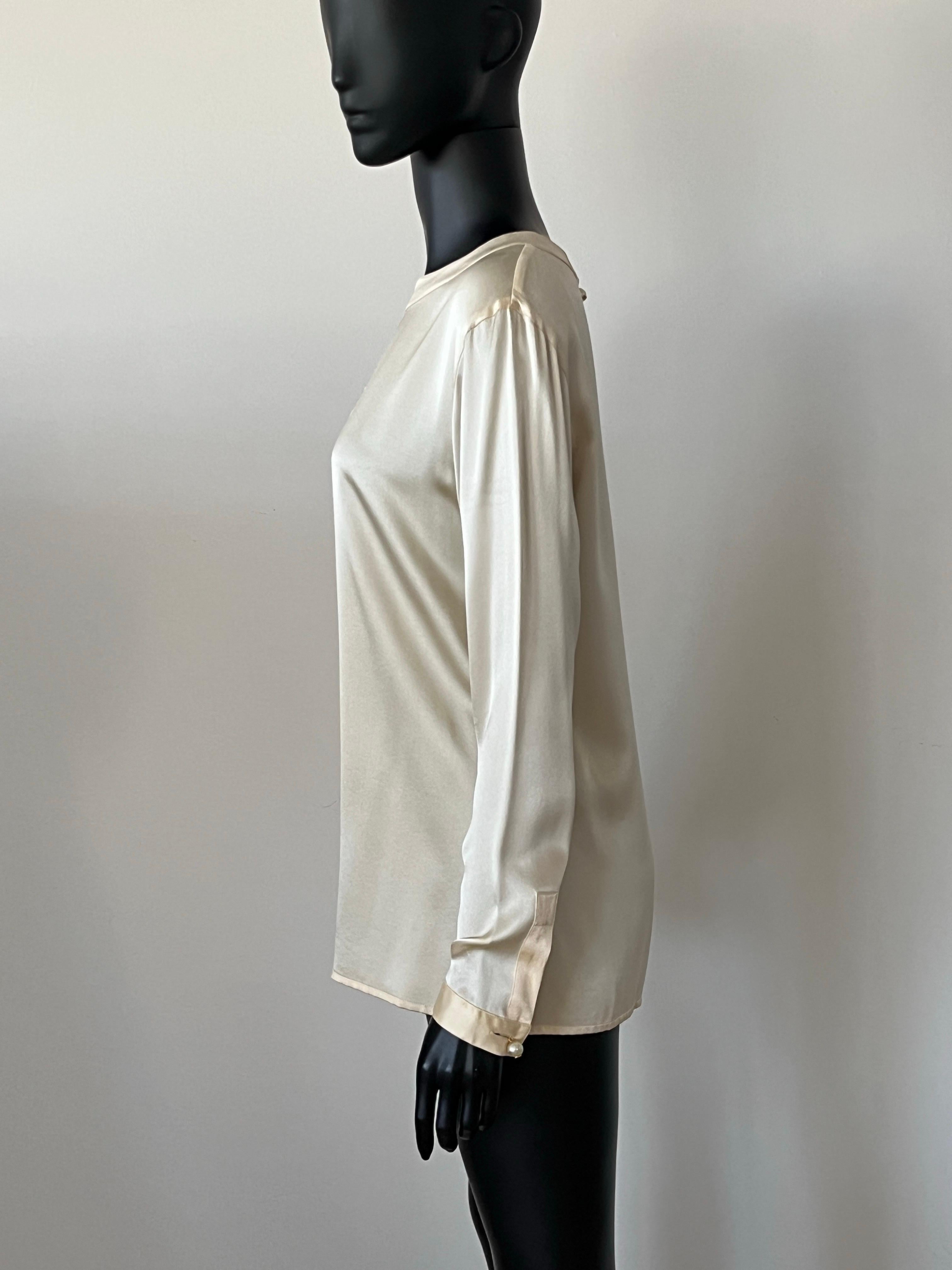 Camicetta in seta Chanel anni '80 in vendita 5