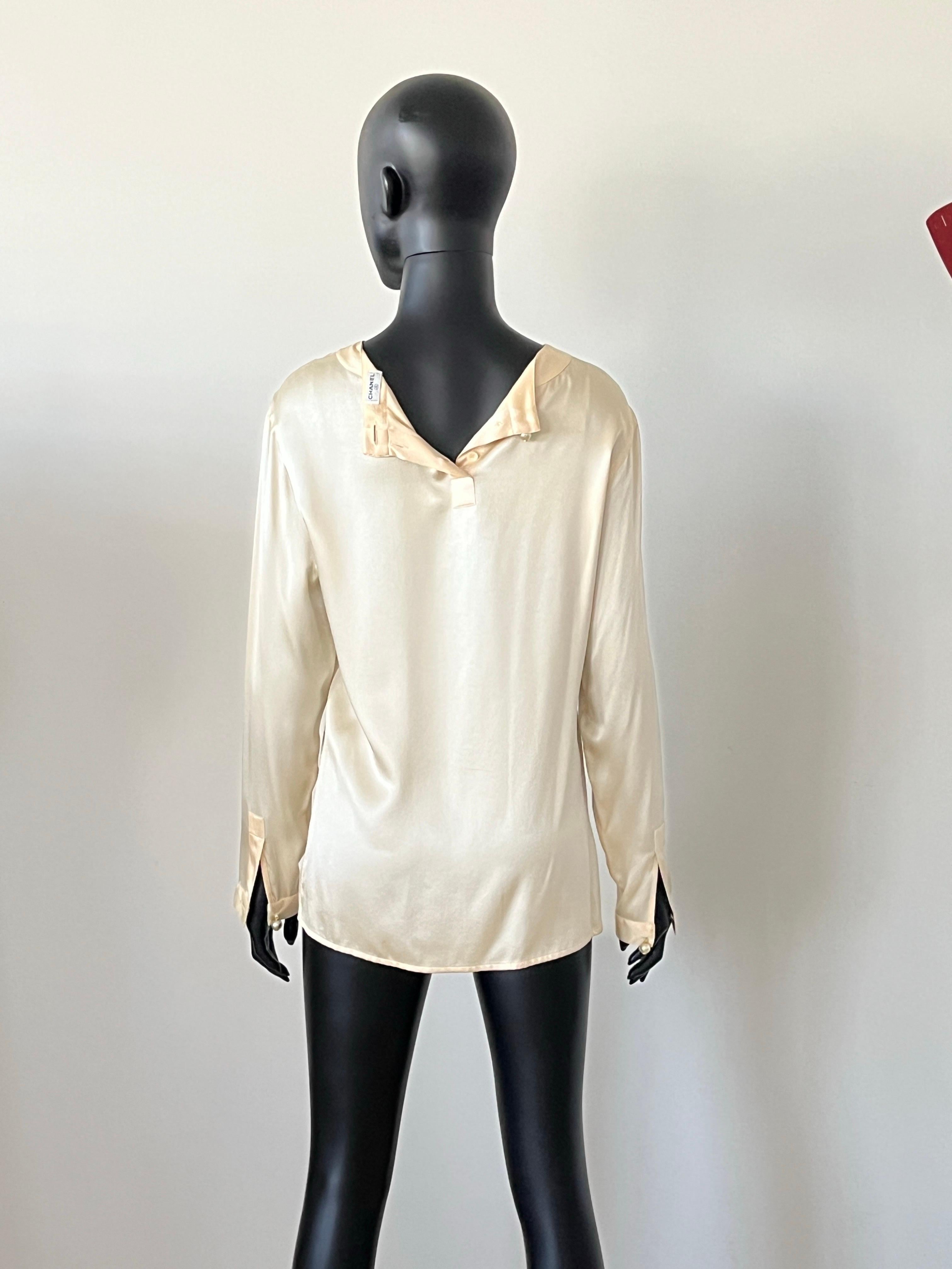 Camicetta in seta Chanel anni '80 in vendita 8