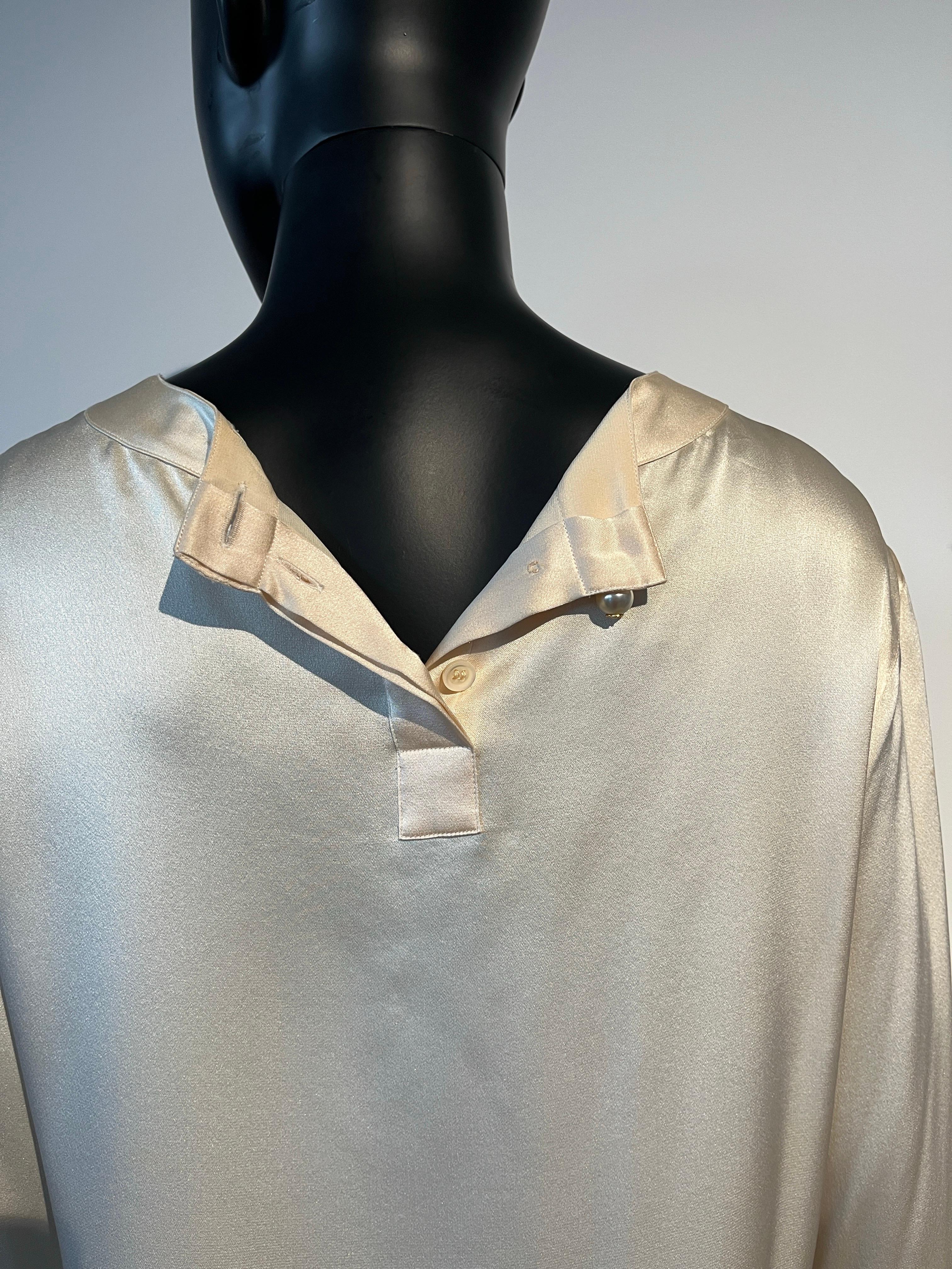 Camicetta in seta Chanel anni '80 in vendita 12