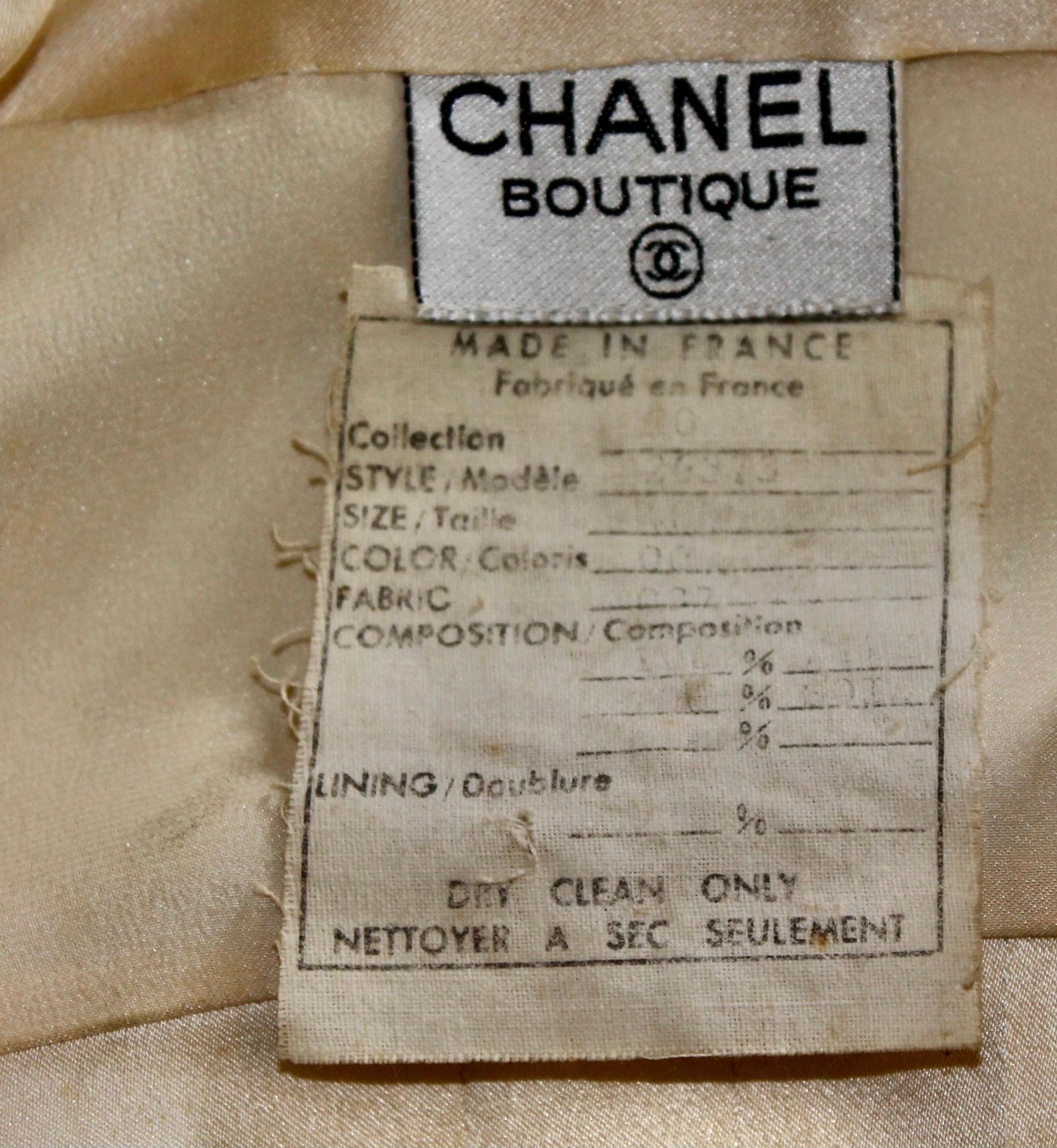 1980's Chanel Wool Skirt and Cream Silk Blouse For Sale 9
