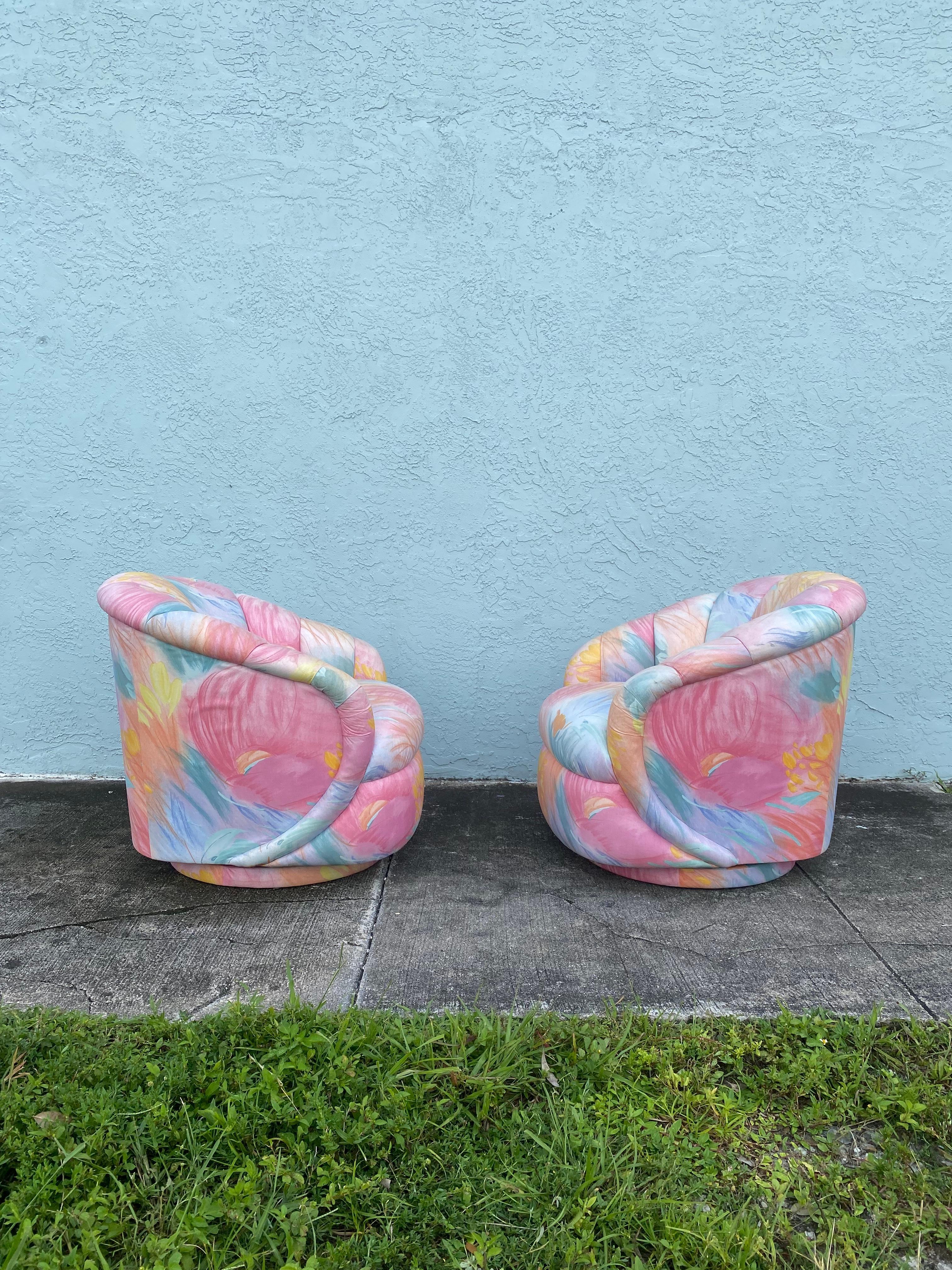 Post-Modern 1980s Channel Baughman Croissant Style  Floral Swivel Chairs, Set of 2 For Sale