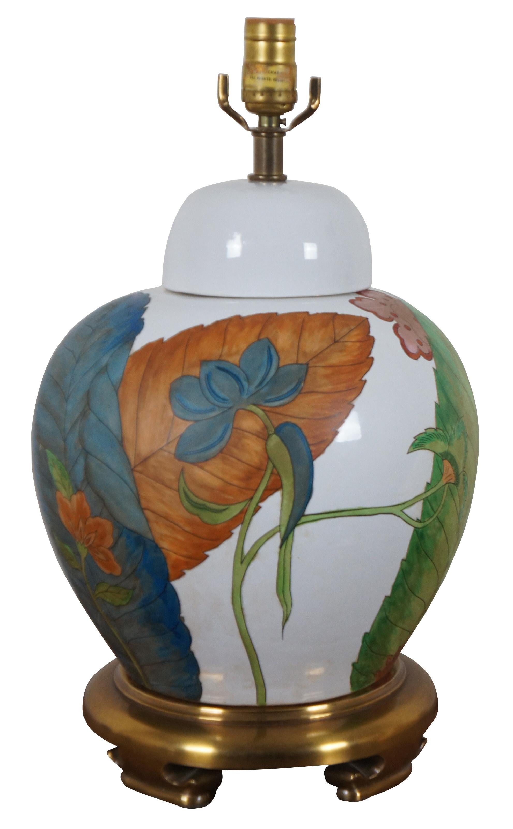 1980s Chapman Chinoiserie Brass Porcelain Ginger Jar Urn Table Lamp In Good Condition In Dayton, OH