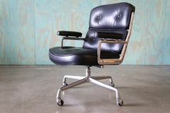 1980er Charles Eames für Herman Miller Timelife Chair Aluminium Schwarzes Leder