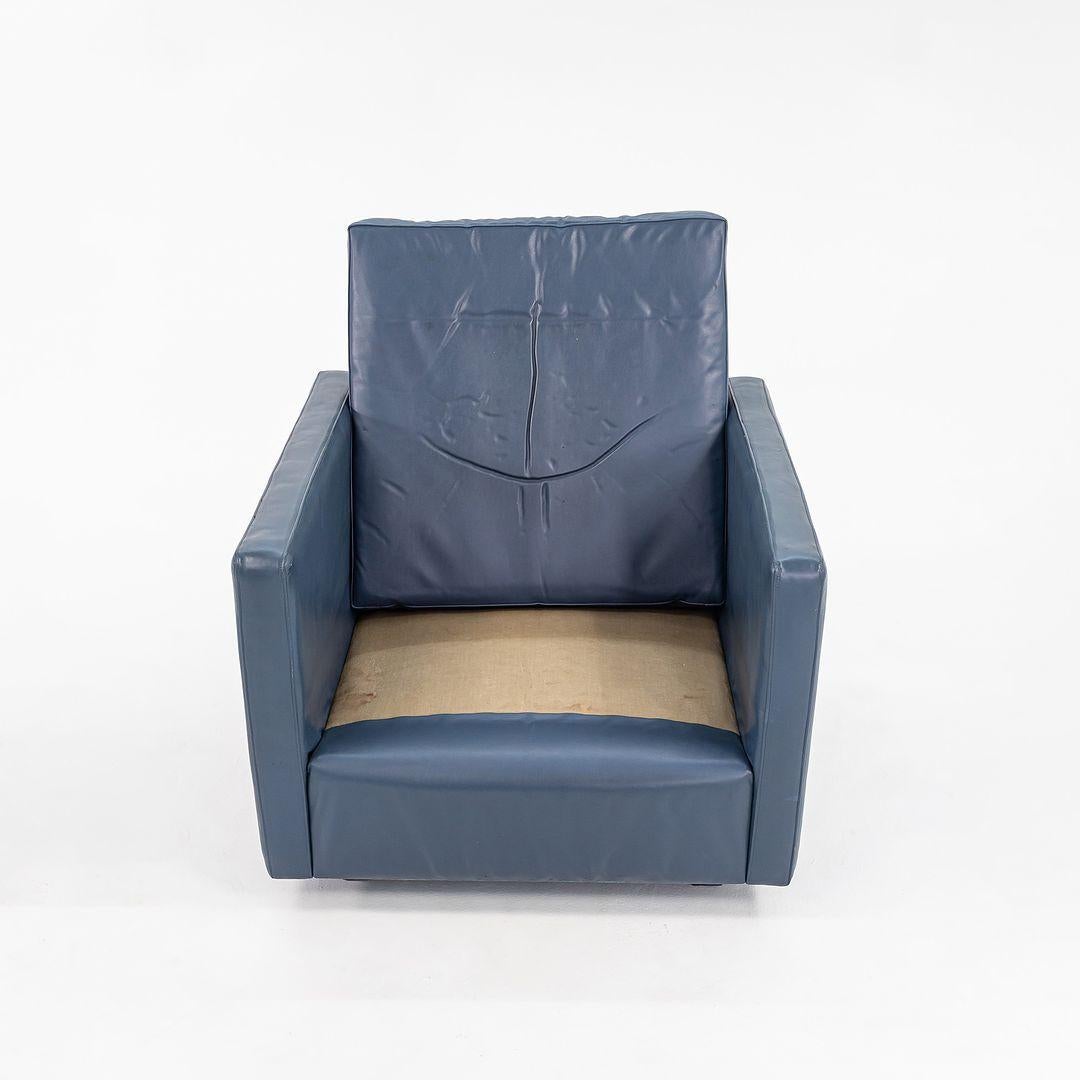 Modern 1980s Charles Pfister for Knoll Club Chair in Navy Blue Leather, Model 1051C For Sale