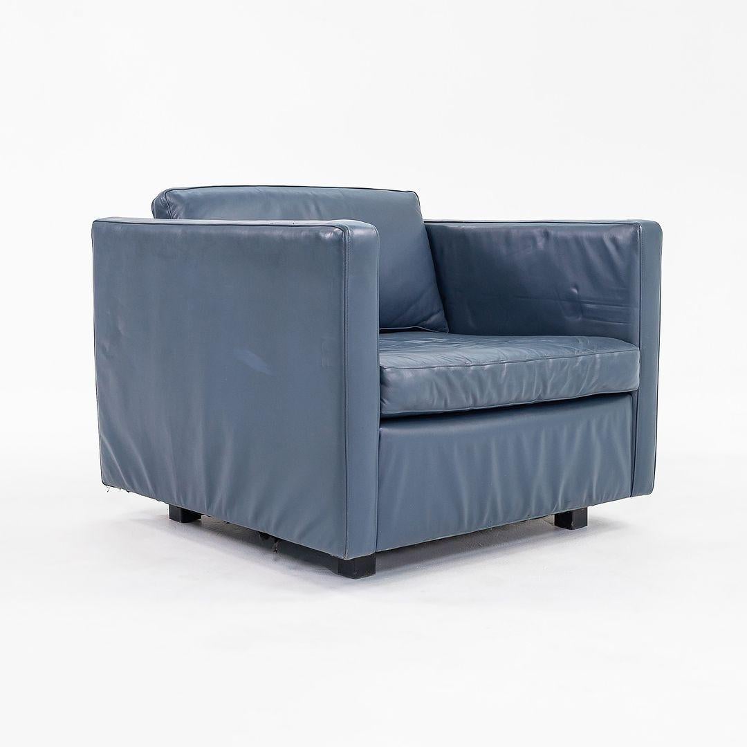 Late 20th Century 1980s Charles Pfister for Knoll Club Chair in Navy Blue Leather, Model 1051C For Sale