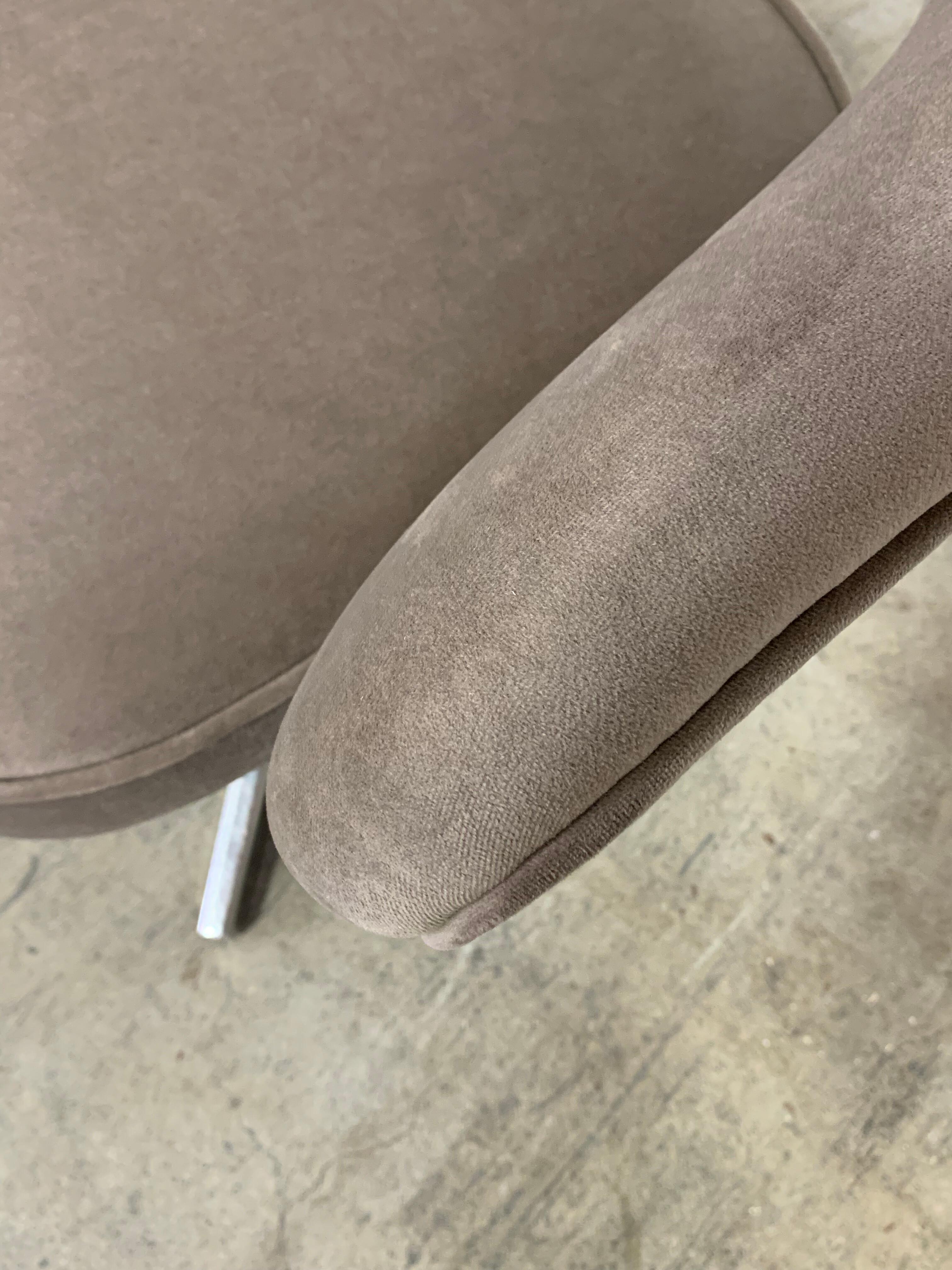 1980s Charles Pollock for Knoll Executive Chair For Sale 4