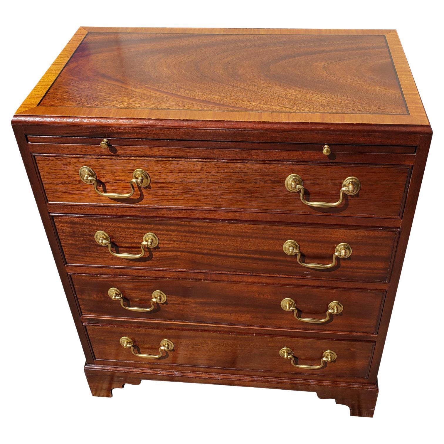 1980s Chippendale Solid Mahogany Bachelor Chest With Pull Out Tray