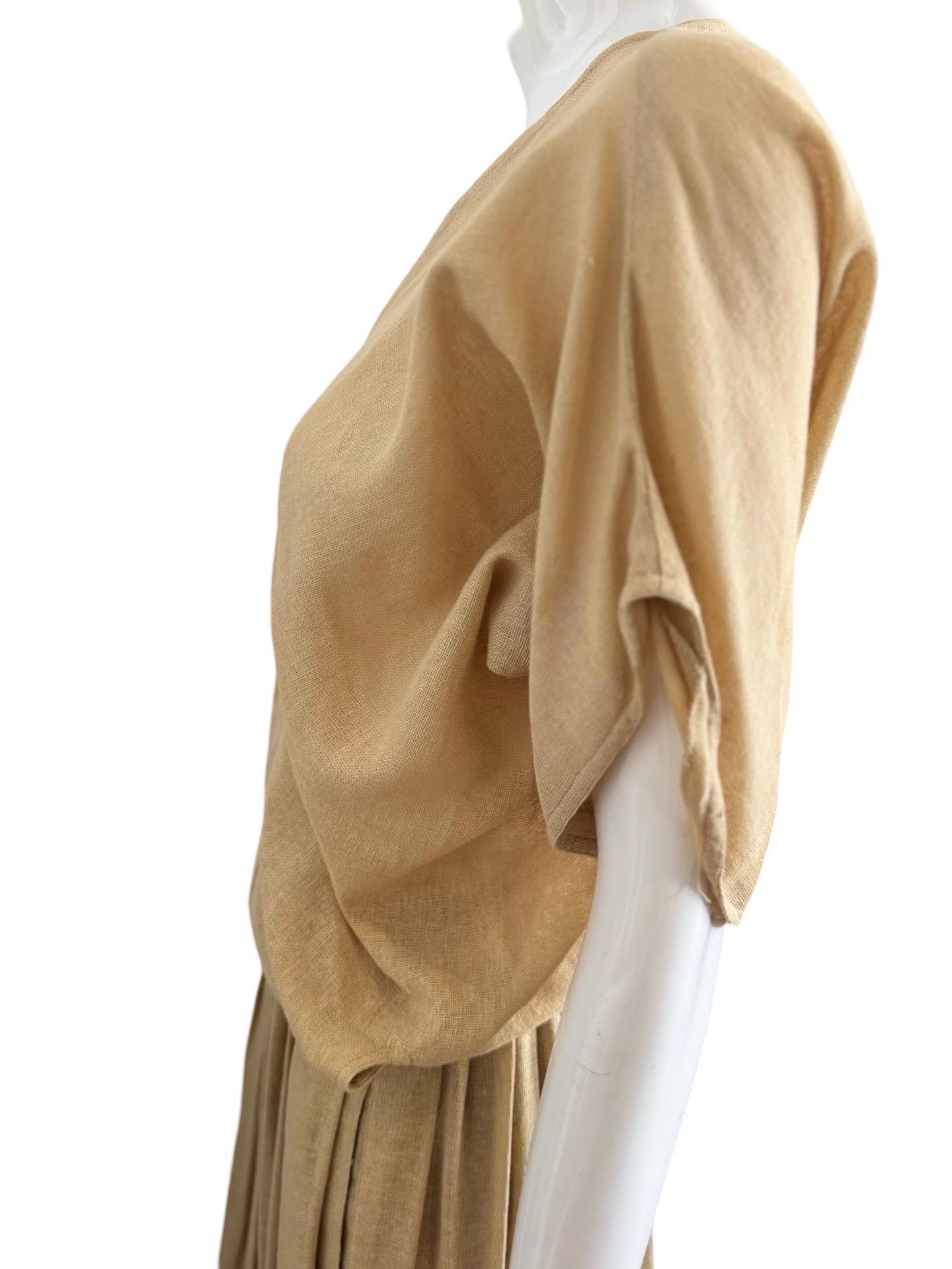 Brown 1980s Chloe Flax Cotton Skirt Set For Sale
