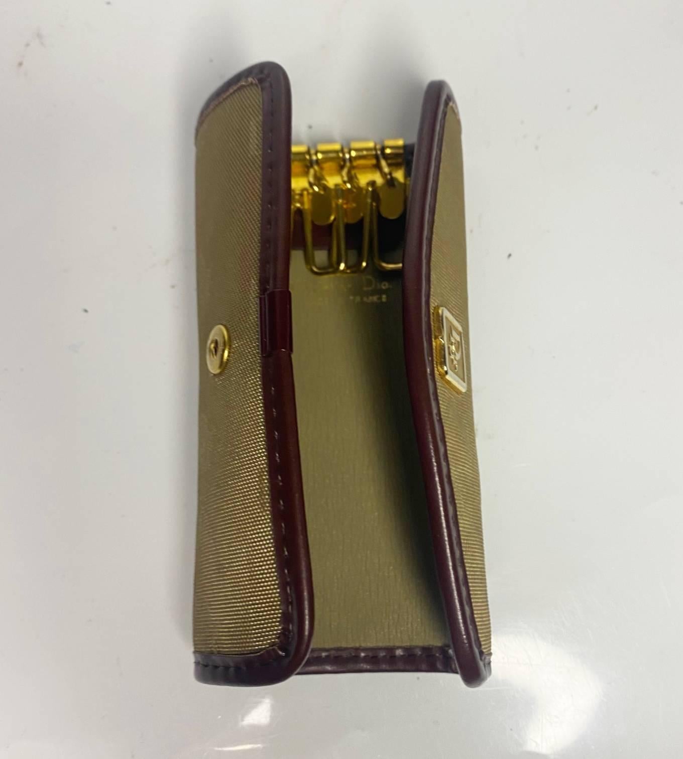 1980s Christian Dior Beige Monogram 4 Key Ring Holder In Good Condition For Sale In London, GB