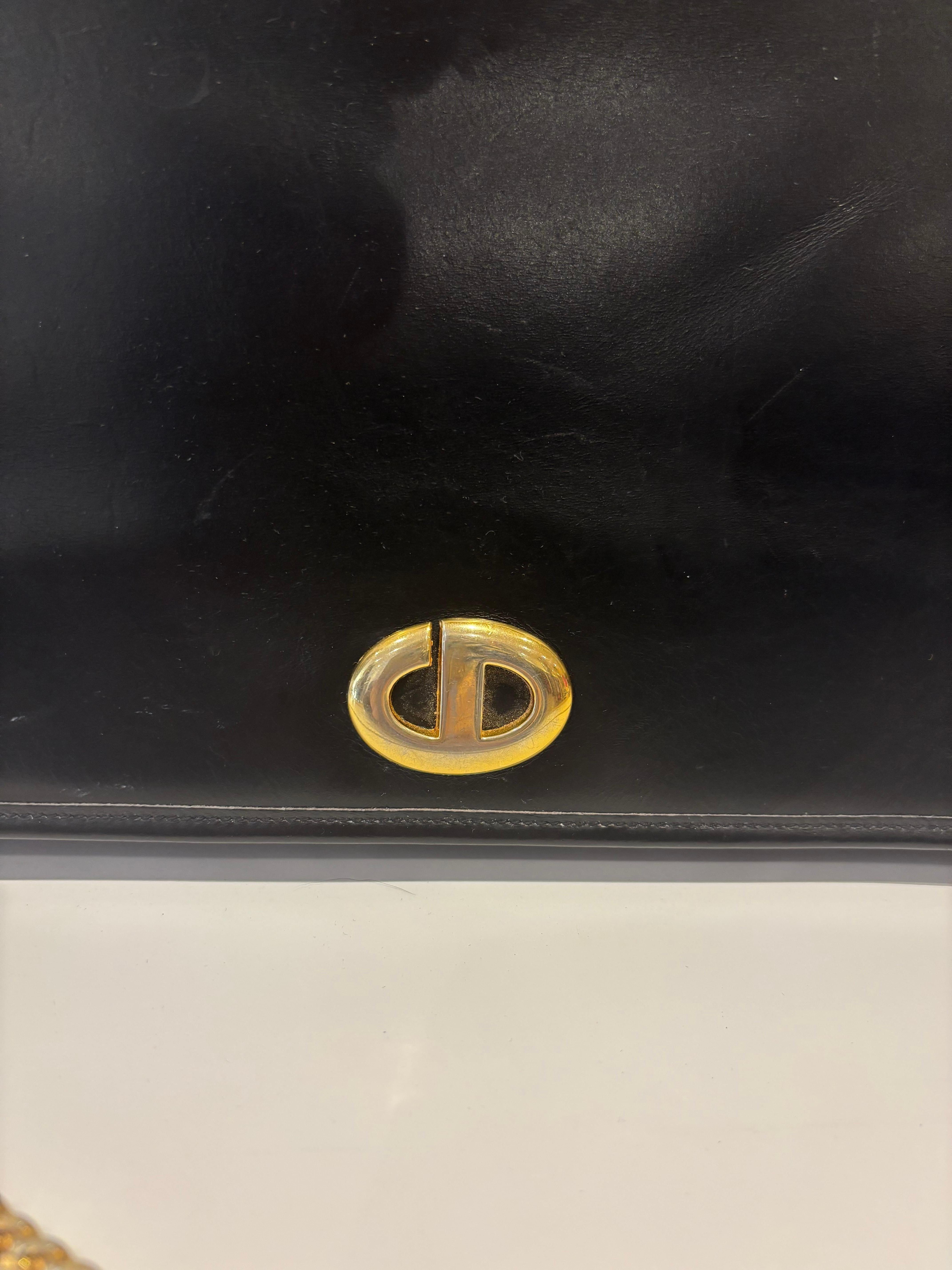 Borsa a spalla in pelle nera Christian Dior degli anni '80 in vendita 2