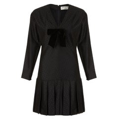 Abito in seta a pois neri di Christian Dior degli anni '80