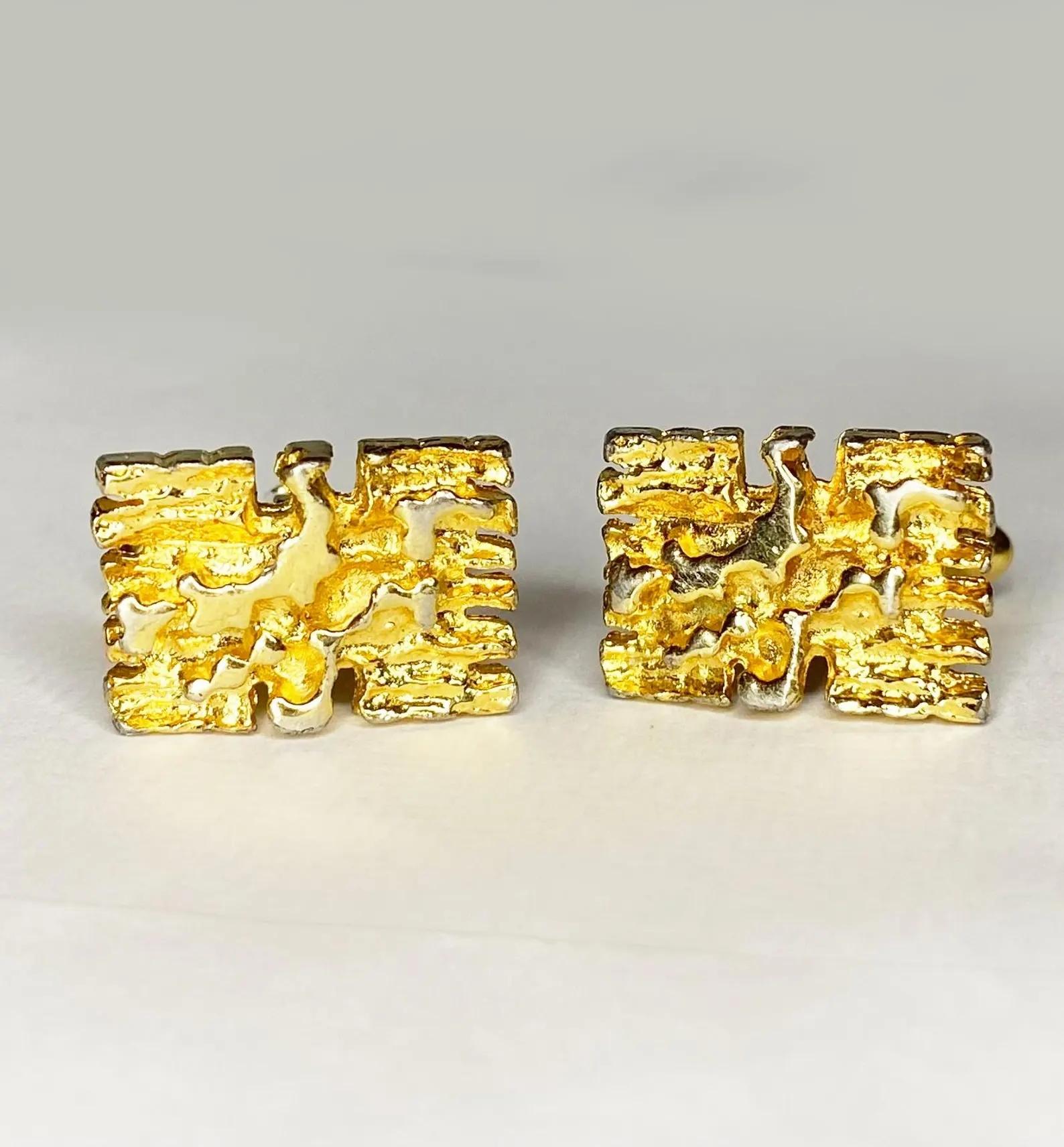 1980er Christian Dior Gold Goldton Brutalist Nugget Manschettenknöpfe für Damen oder Herren im Angebot