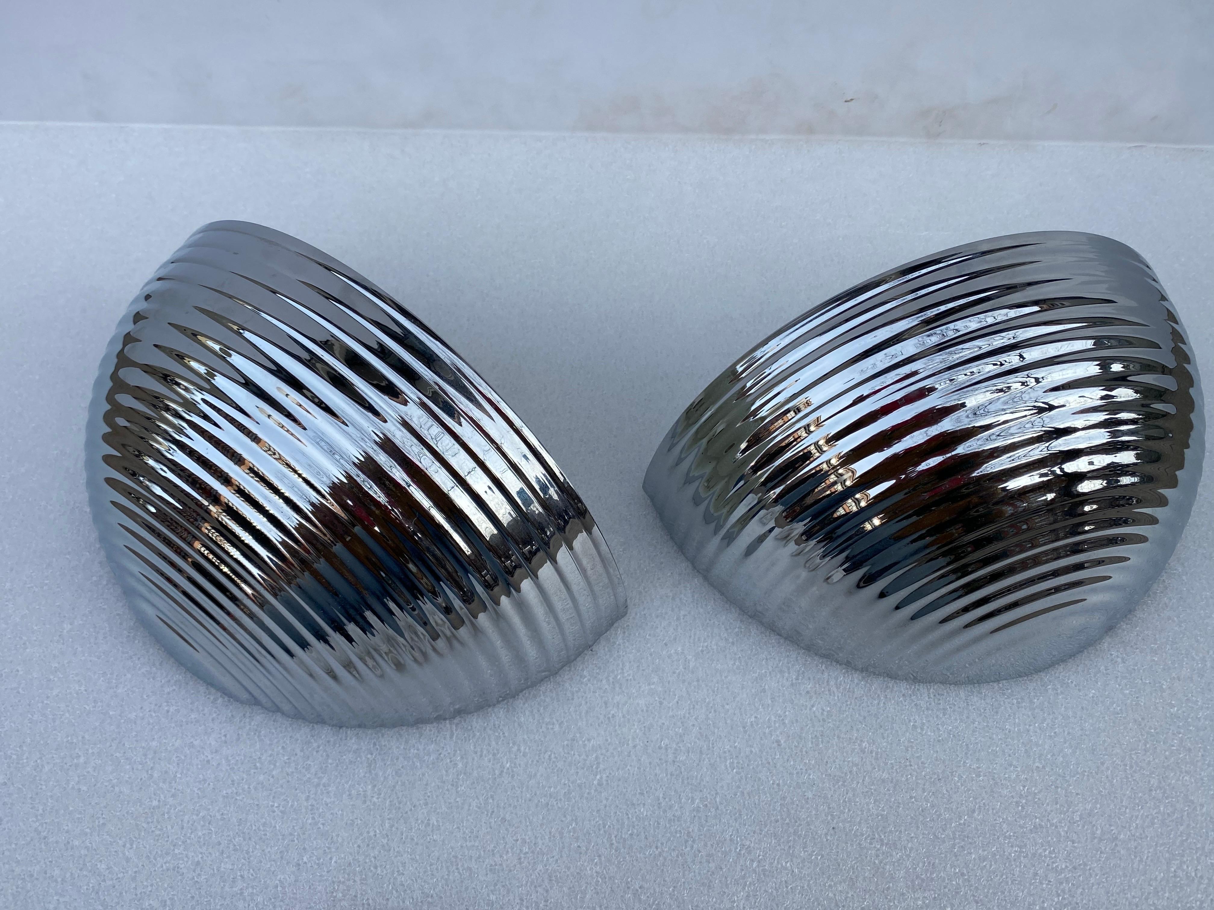 1980’s Chrome Half-Circle Ribbed Sconces In Good Condition For Sale In Philadelphia, PA