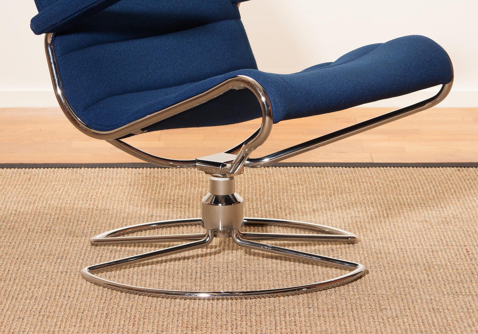 Late 20th Century 1980s, Chrome with Royal Blue Fabric 'Minister' Swivel Chair by Bruno Mathsson