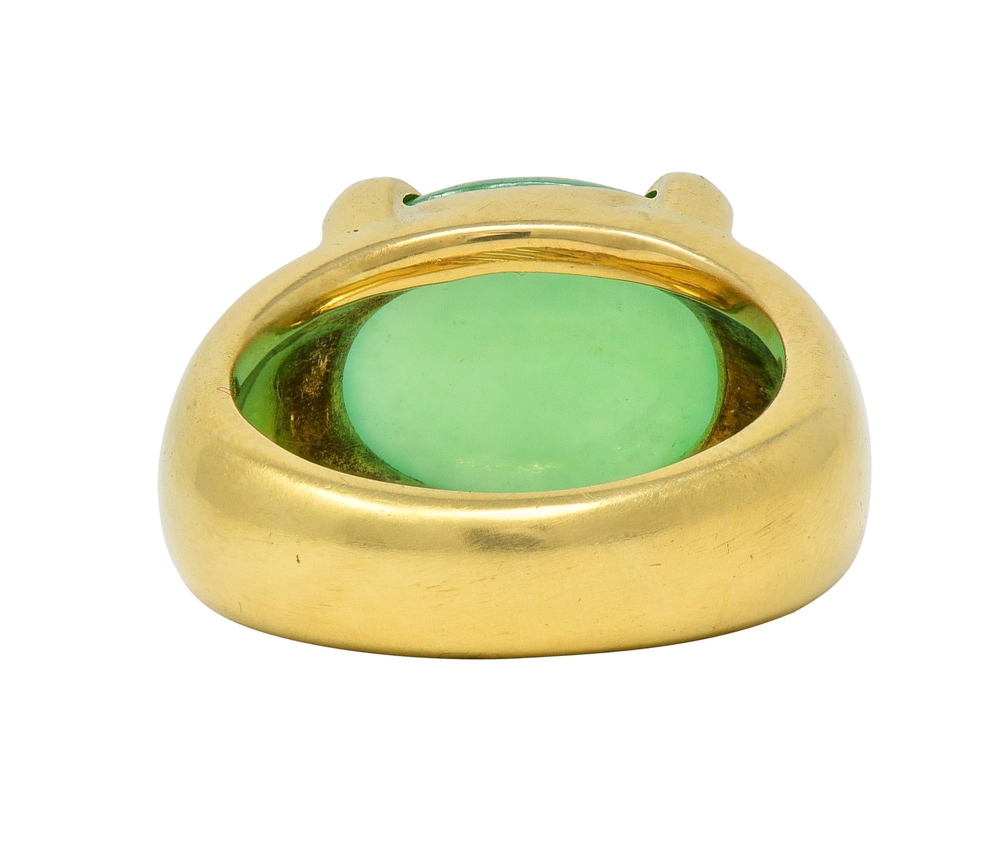 1980's Chrysoprase 18 Karat Yellow Gold Vintage Gemstone Ring im Zustand „Hervorragend“ im Angebot in Philadelphia, PA