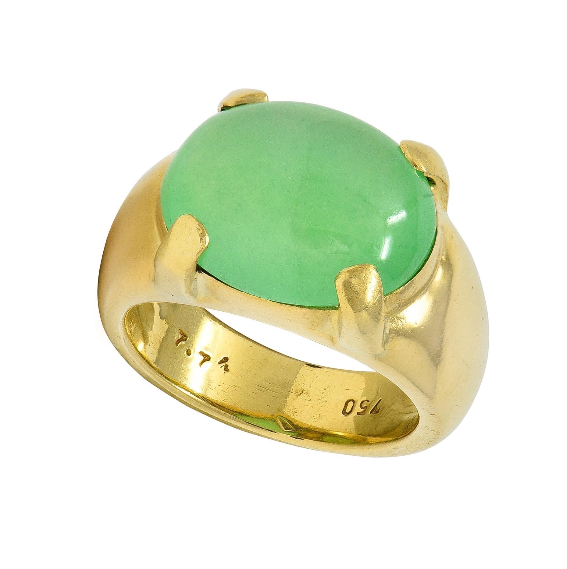 1980's Chrysoprase 18 Karat Yellow Gold Vintage Gemstone Ring im Angebot 4