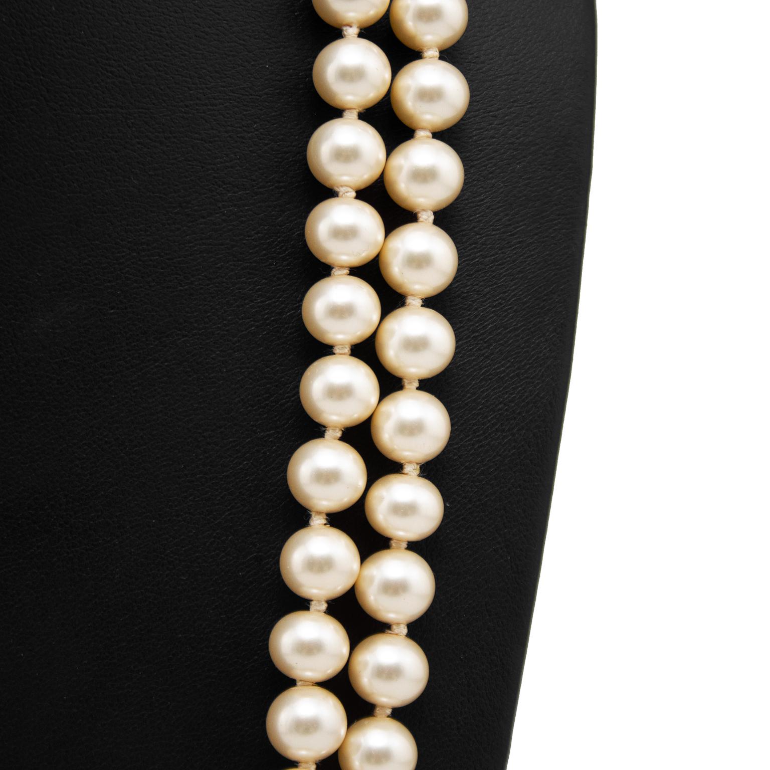 Women's 1980's Ciner Double Faux Pearl Necklace & Matching Zebra Enamel Bracelet