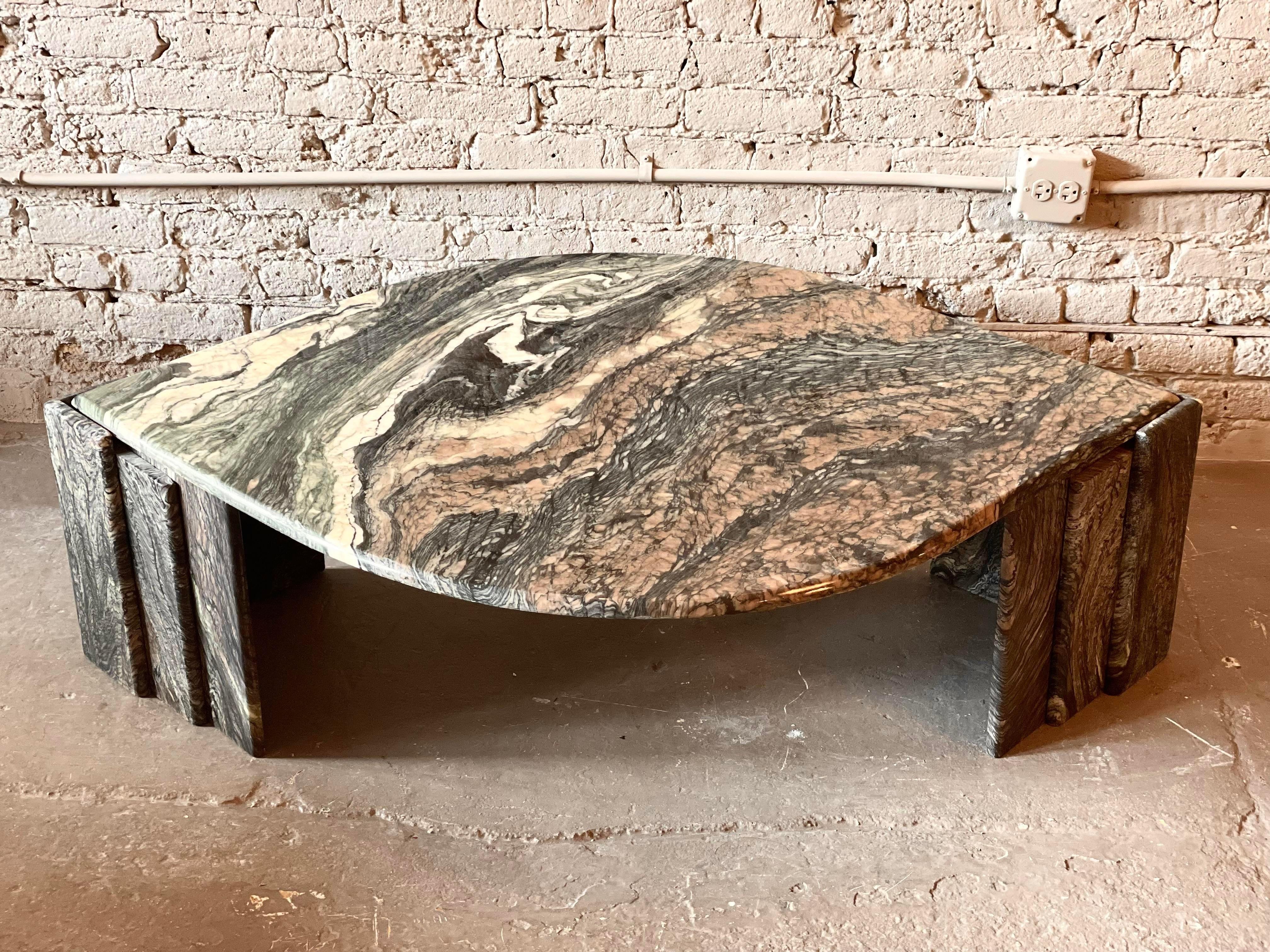 1980s Cipollino Ondulato Postmodern Eye Shaped Marble Coffee Table 2