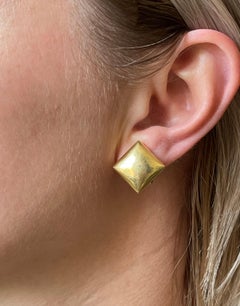 1980s Classic Gold Earrings