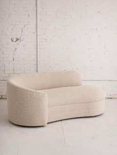 1980s "Cloud" Chaise in Cream Wool Bouclé