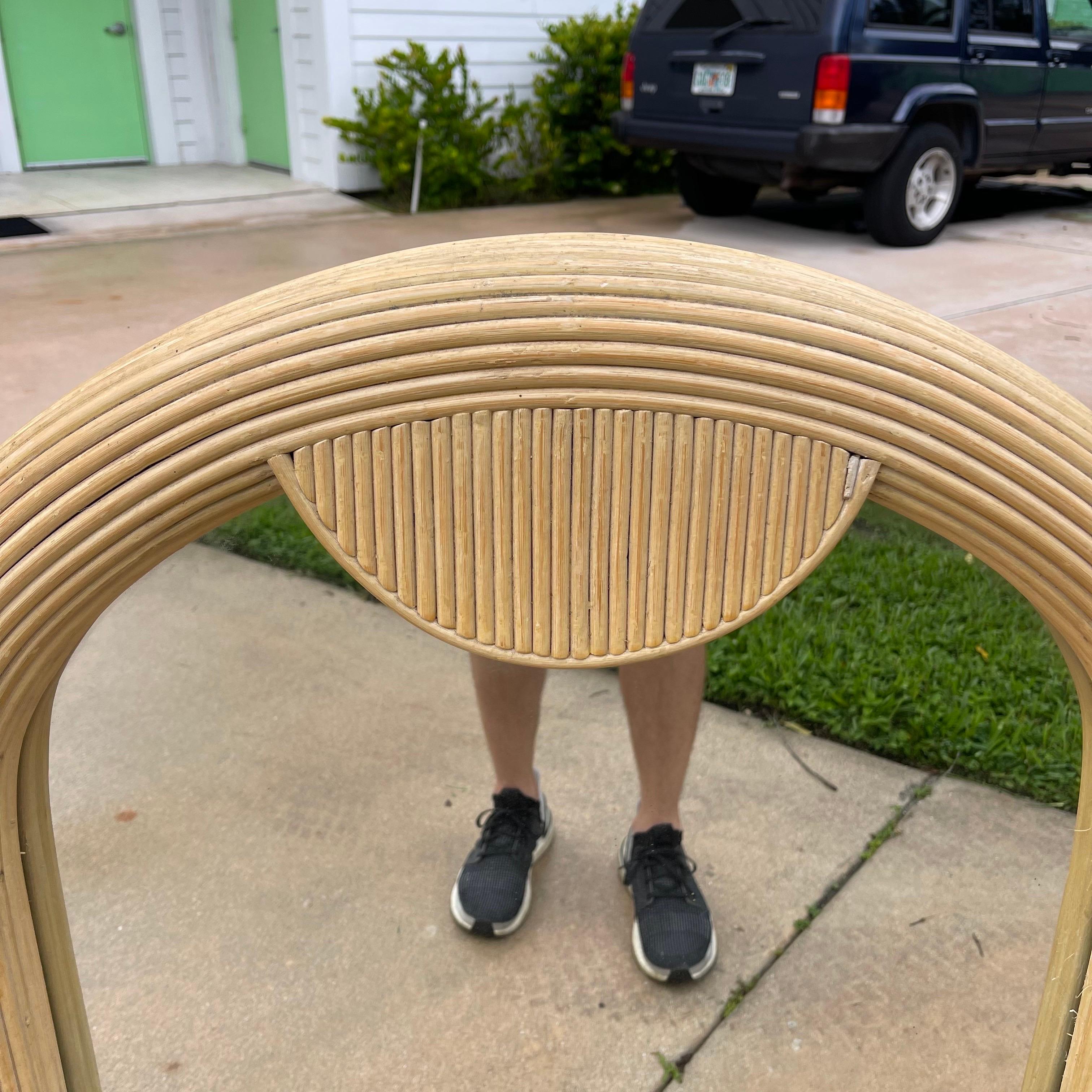 Coastal Deco Revival Espejo de pared de caña de lápiz de los años 80 en Bueno estado para la venta en Jensen Beach, FL