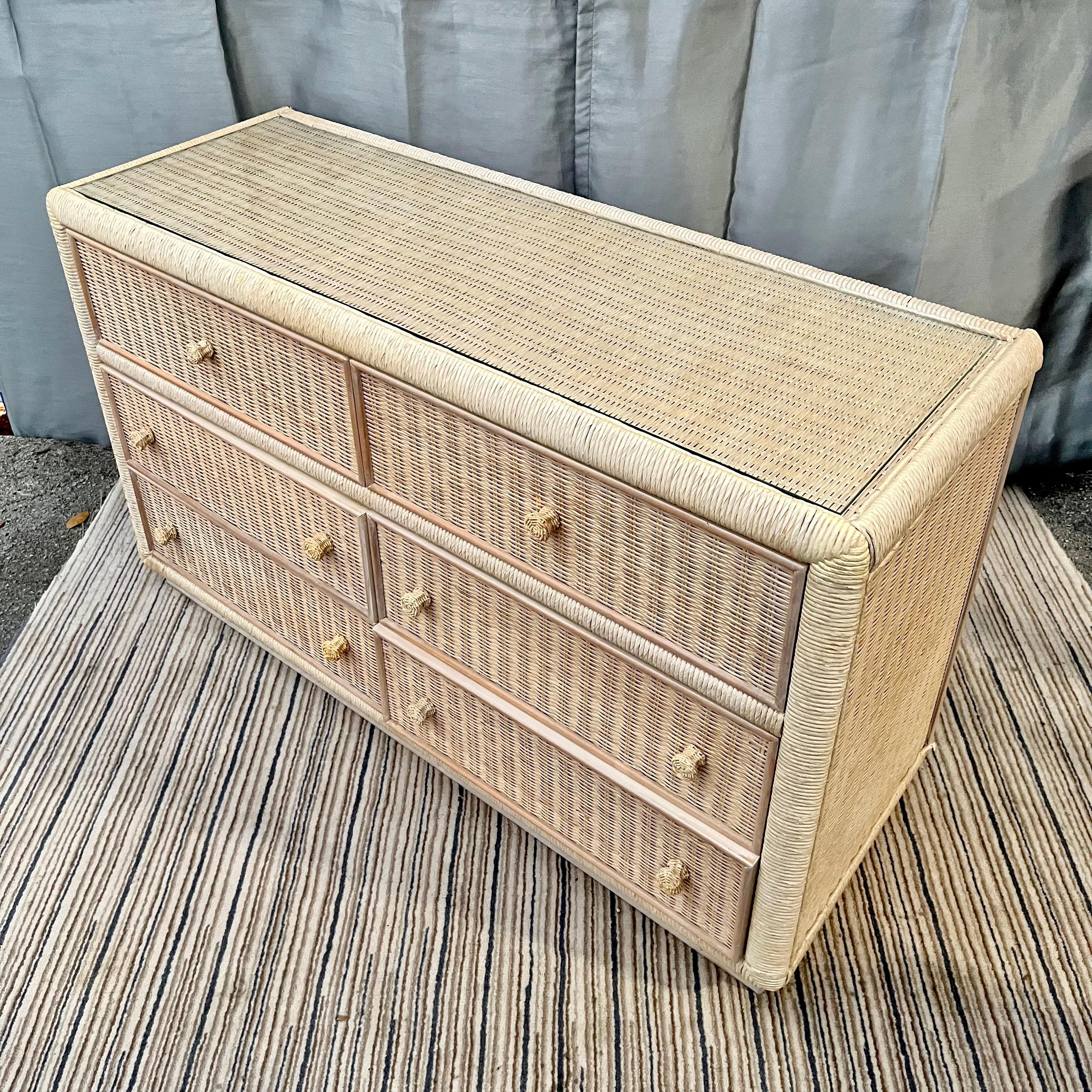 American 1980s, Coastal Style Wicker Six Drawers Dresser by Broyhill Furniture