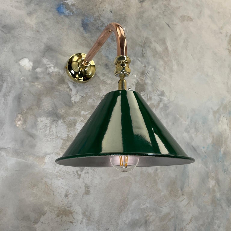 English 1980's Copper & Brass Cantilever Lamp Green British Army Lamp Shade For Sale