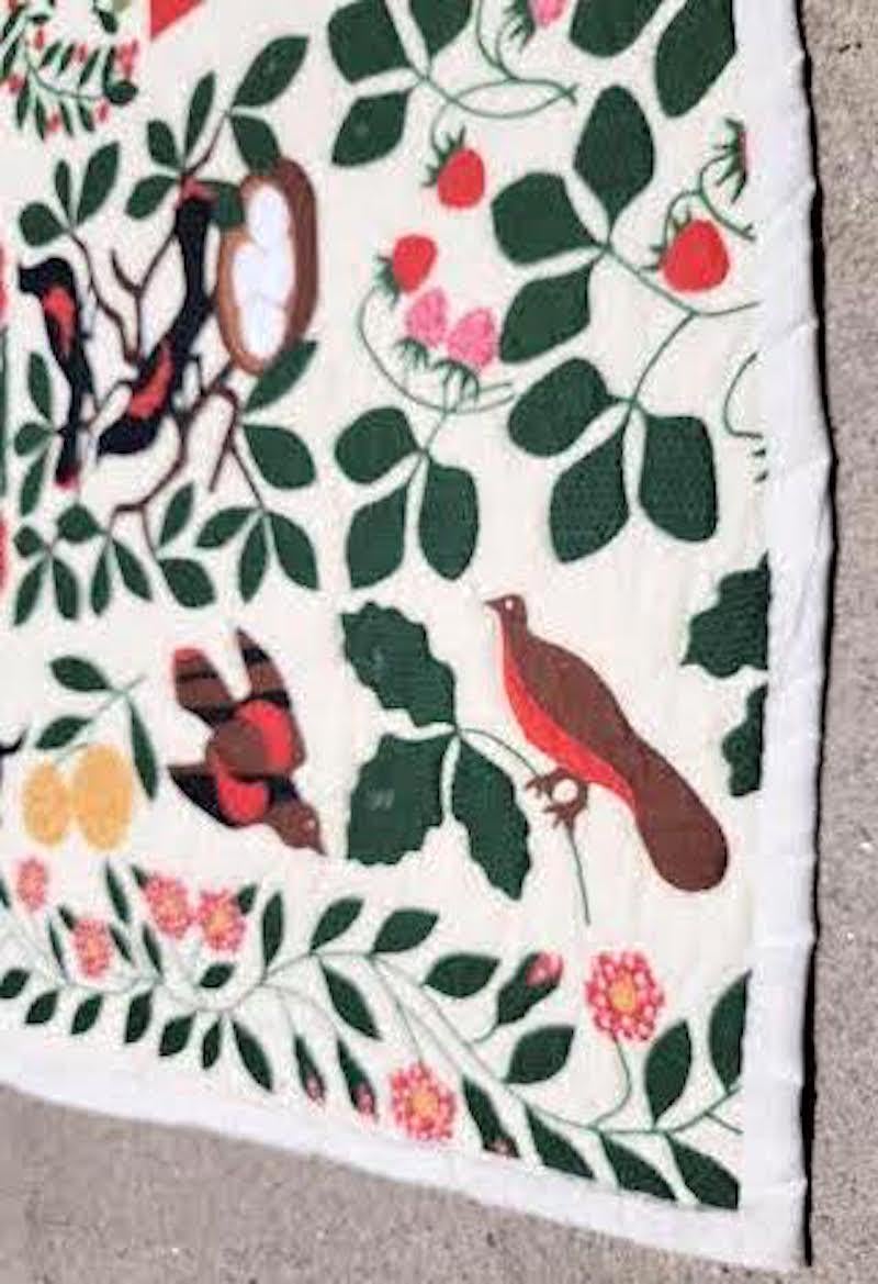 1980's Copy of Birds of Paradise Folk Art Quilt In Good Condition In Los Angeles, CA