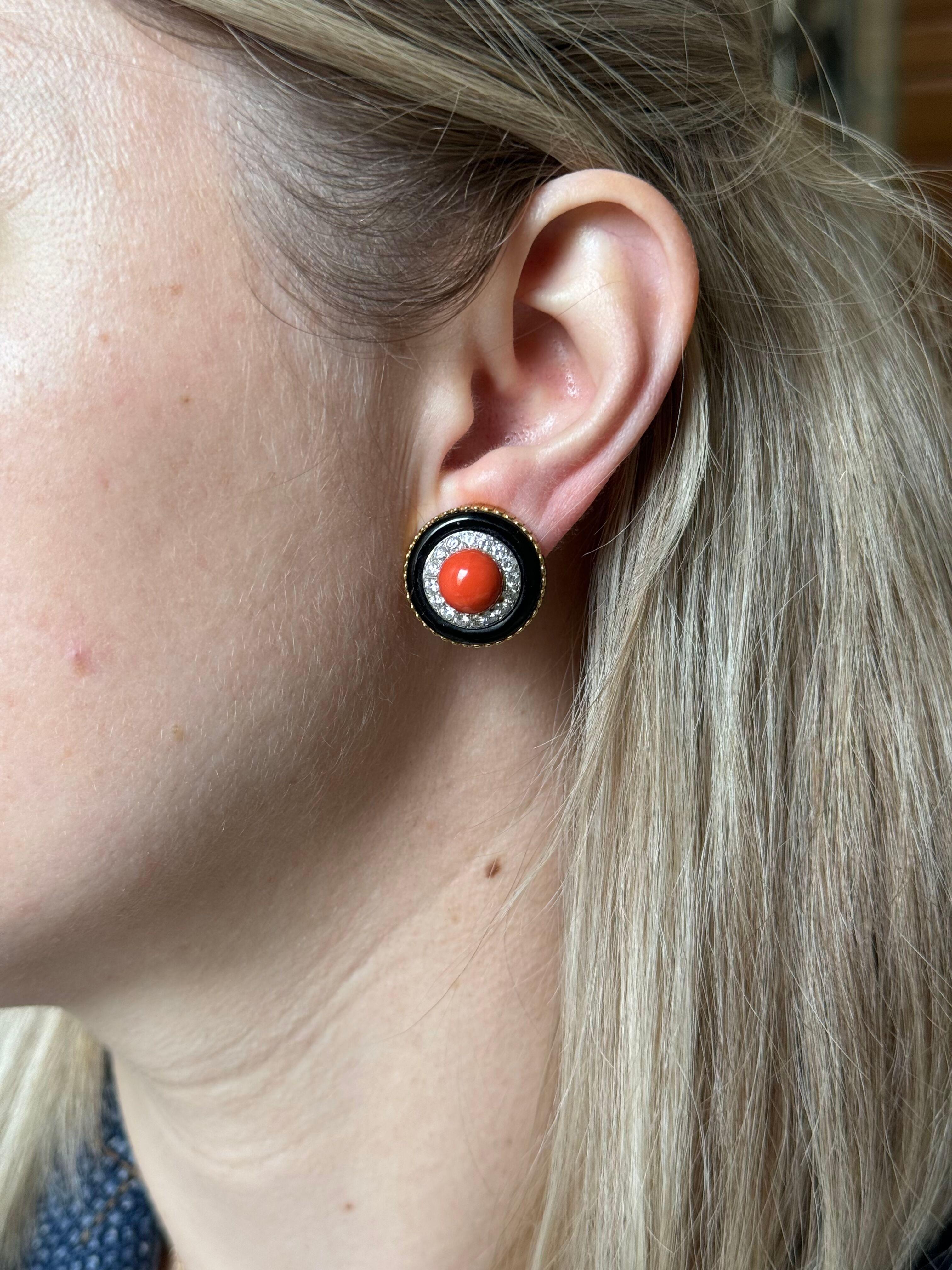 1980s Coral Onyx Diamond Gold Button Earrings For Sale 1