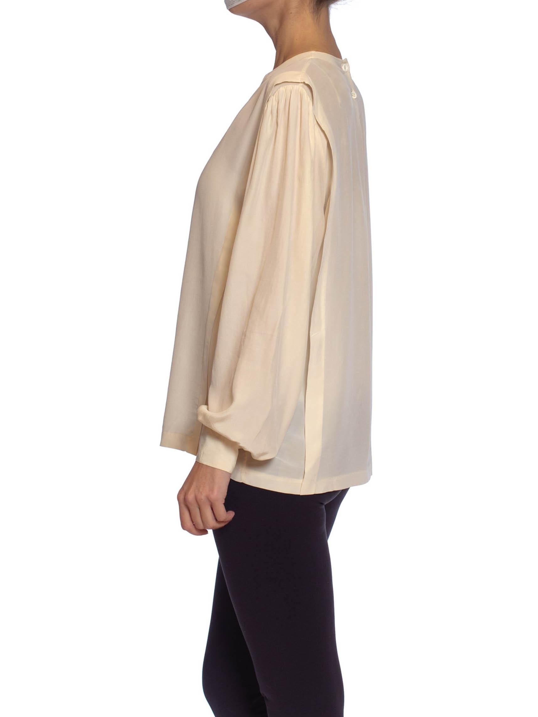 1980S Cream Silk Crepe De Chine Hand Finished Blouse In Excellent Condition In New York, NY