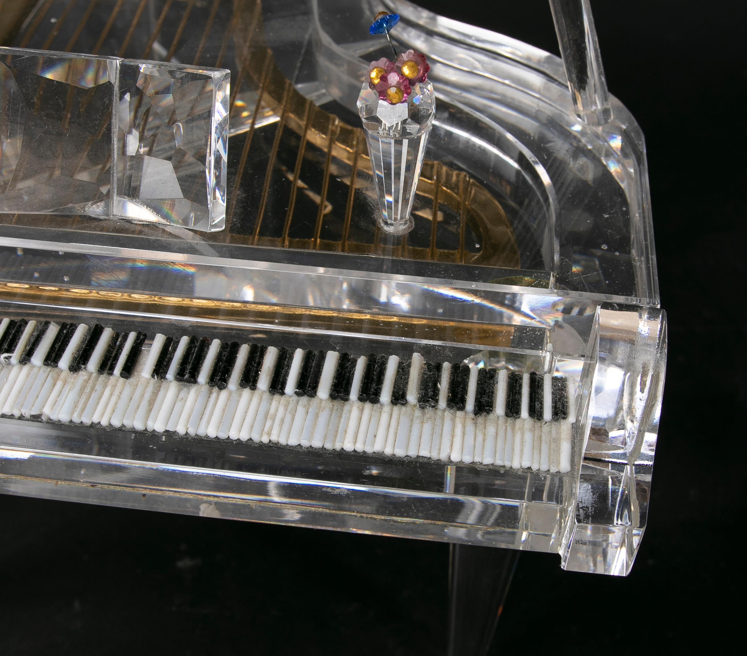 1980s Crystal Sculpture of Piano with Metal Parts For Sale 2