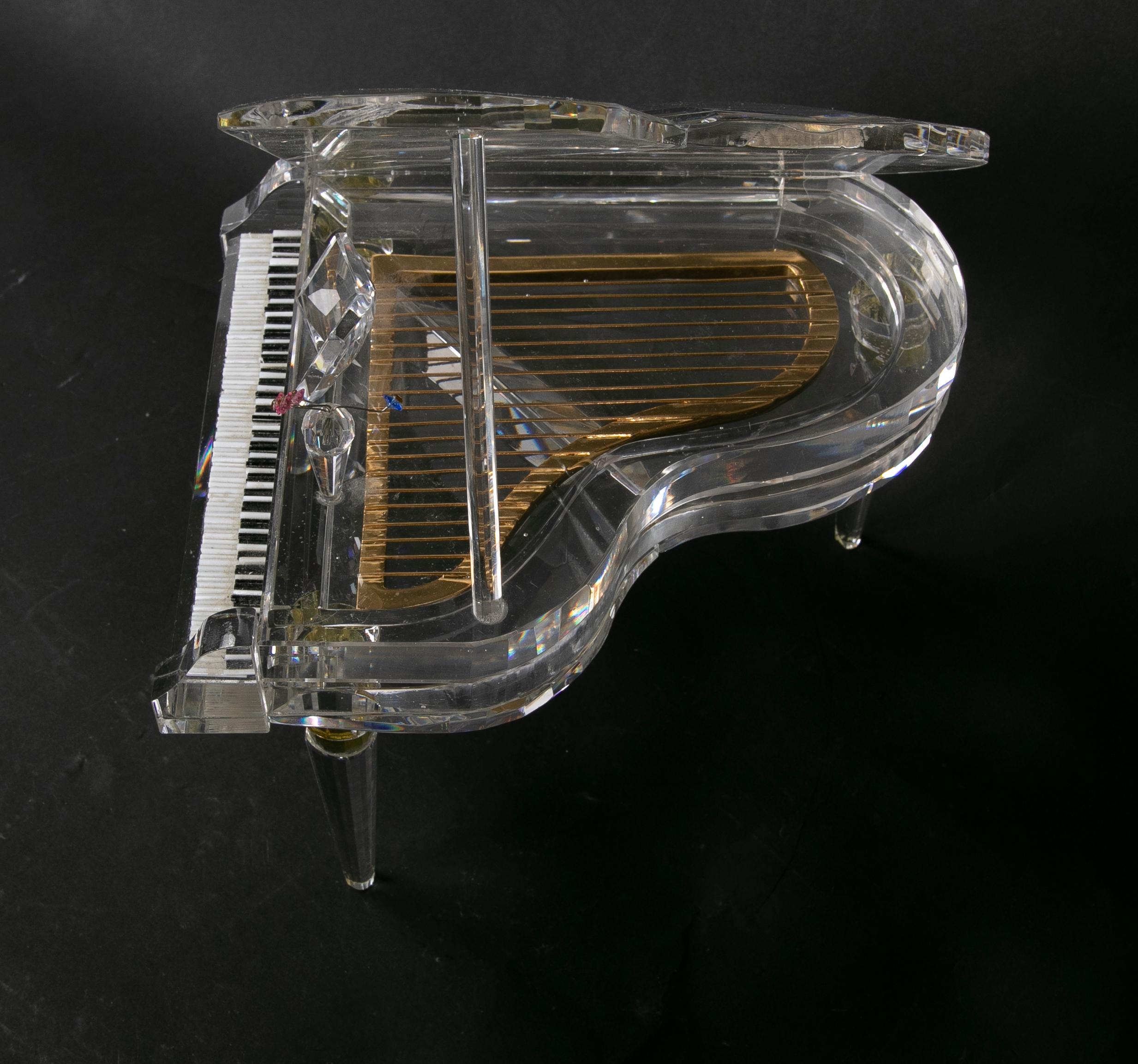 1980s Crystal Sculpture of Piano with Metal Parts For Sale 5