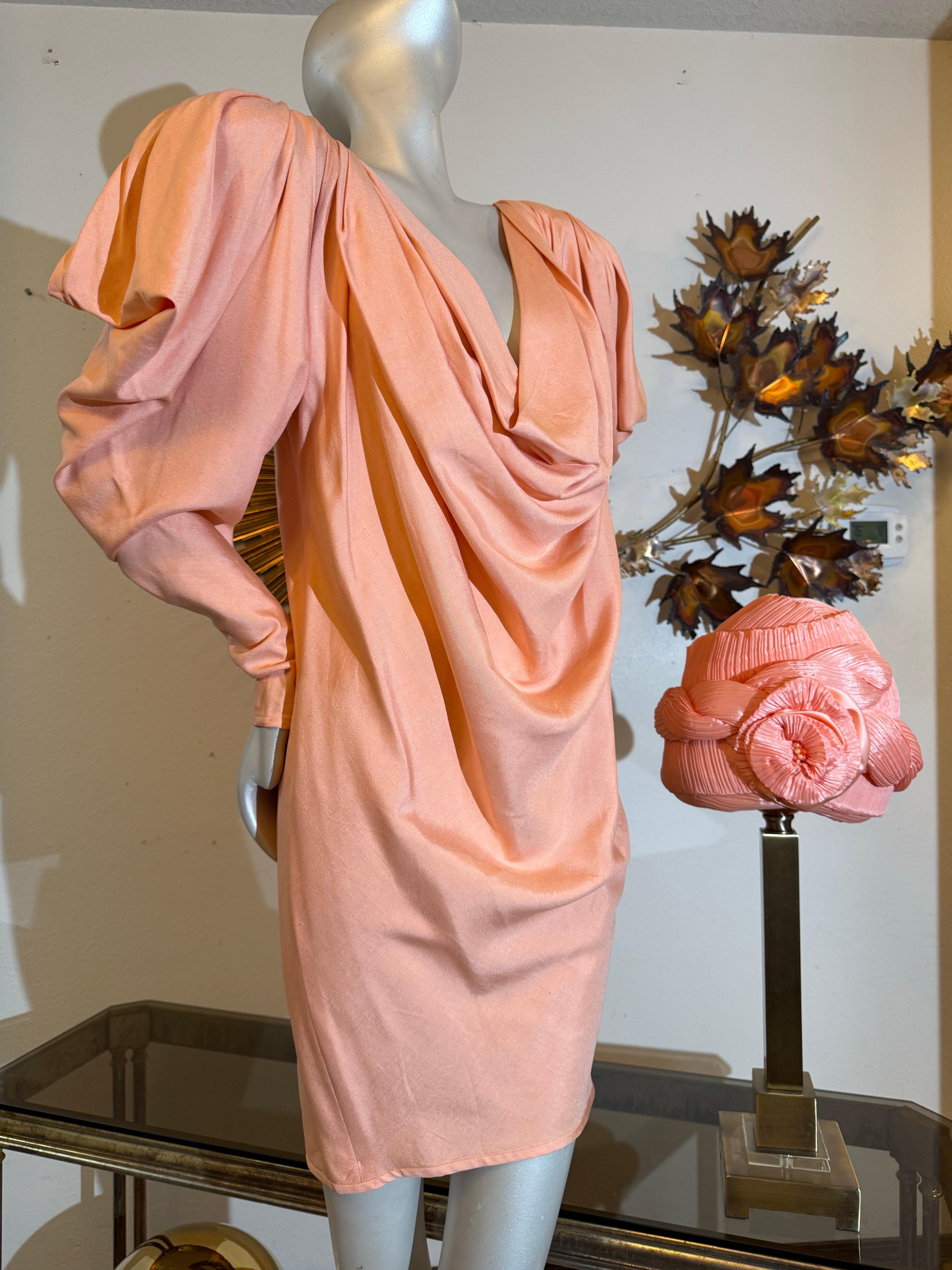1980s Custom-Made Spring/Summer Peach Silk Drape Mini w Extreme Shoulders For Sale 7