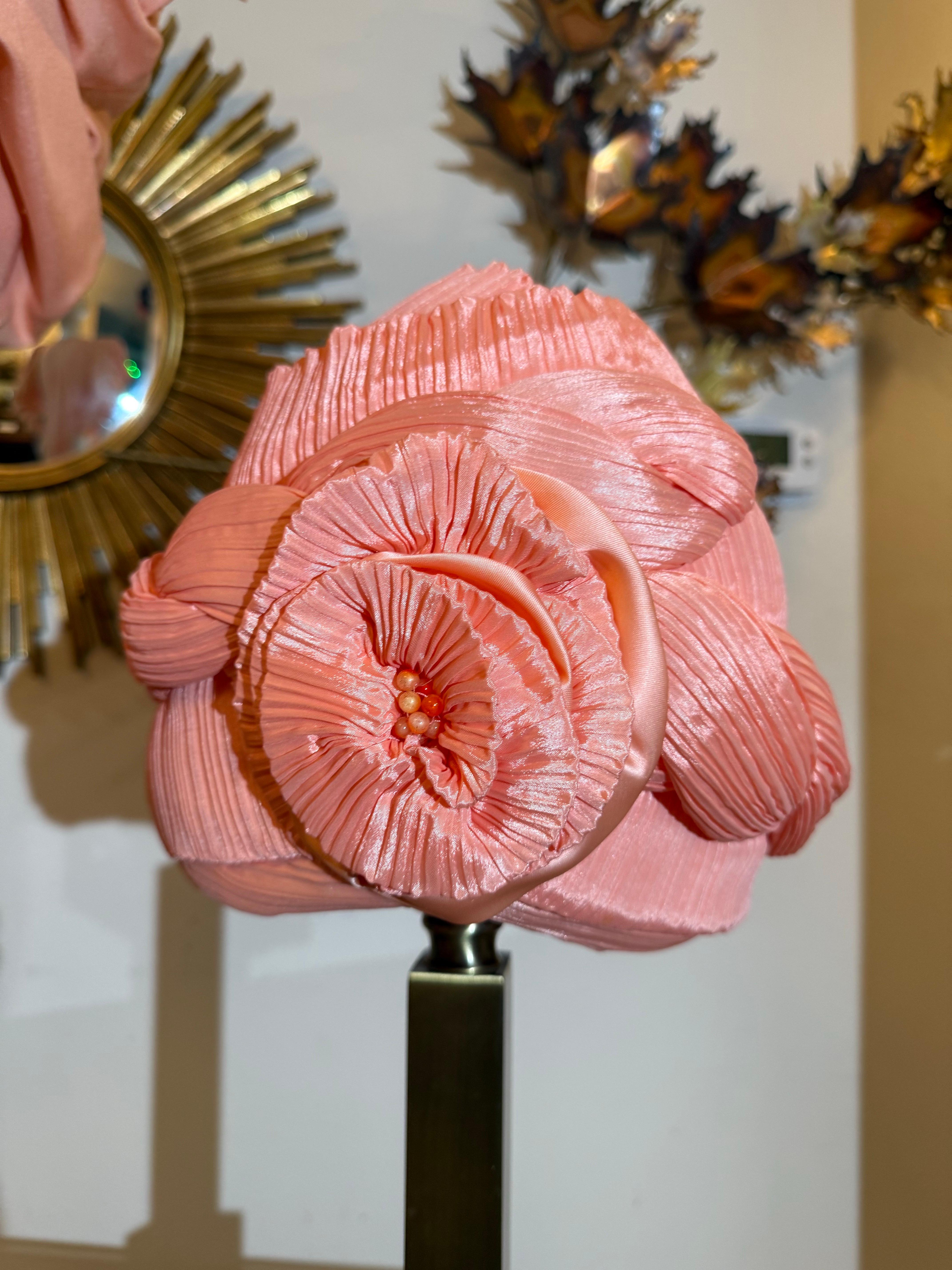 1980s Custom-Made Spring/Summer Peach Silk Drape Mini w Extreme Shoulders For Sale 10