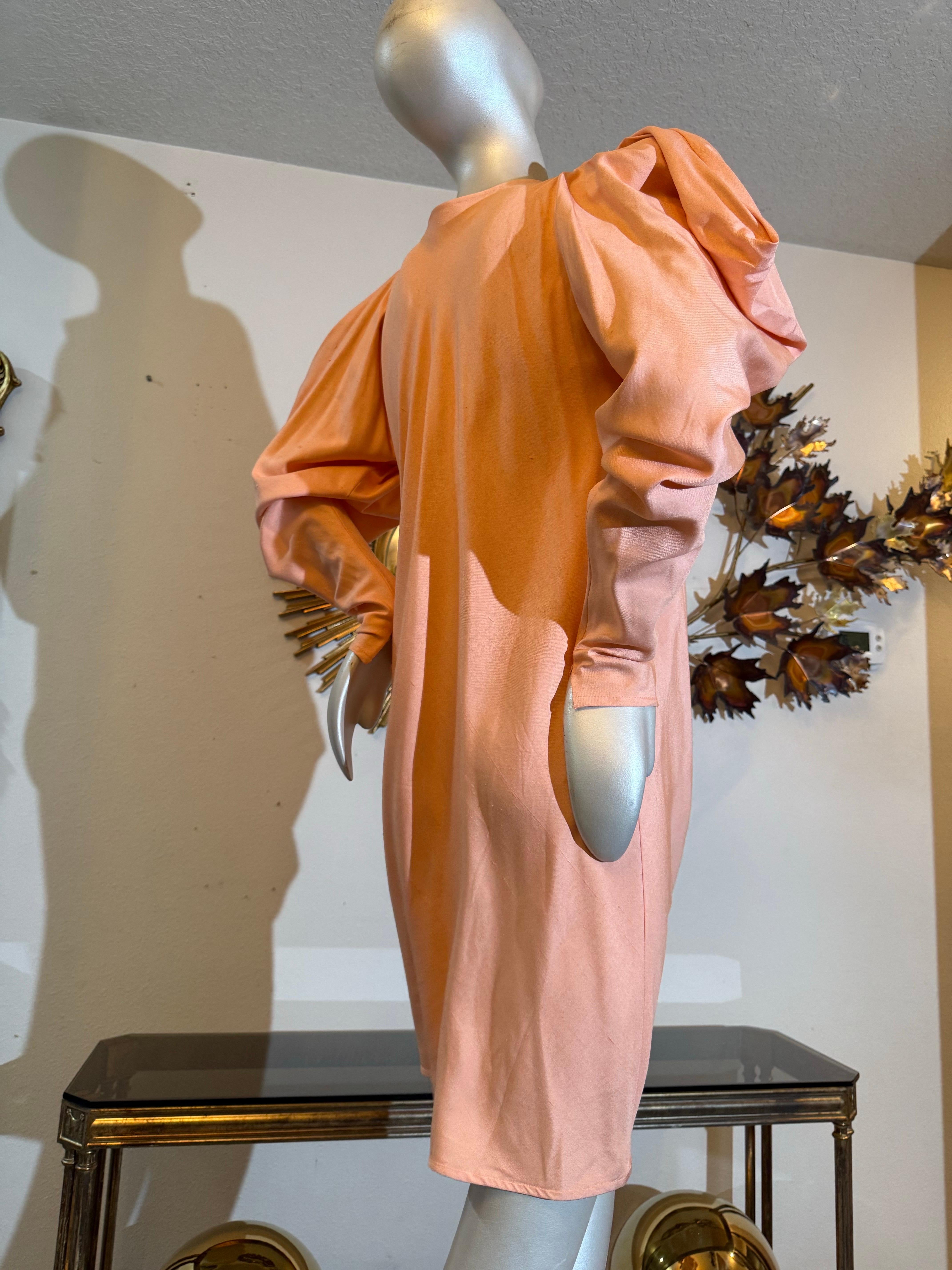1980s Custom-Made Spring/Summer Peach Silk Drape Mini w Extreme Shoulders For Sale 3