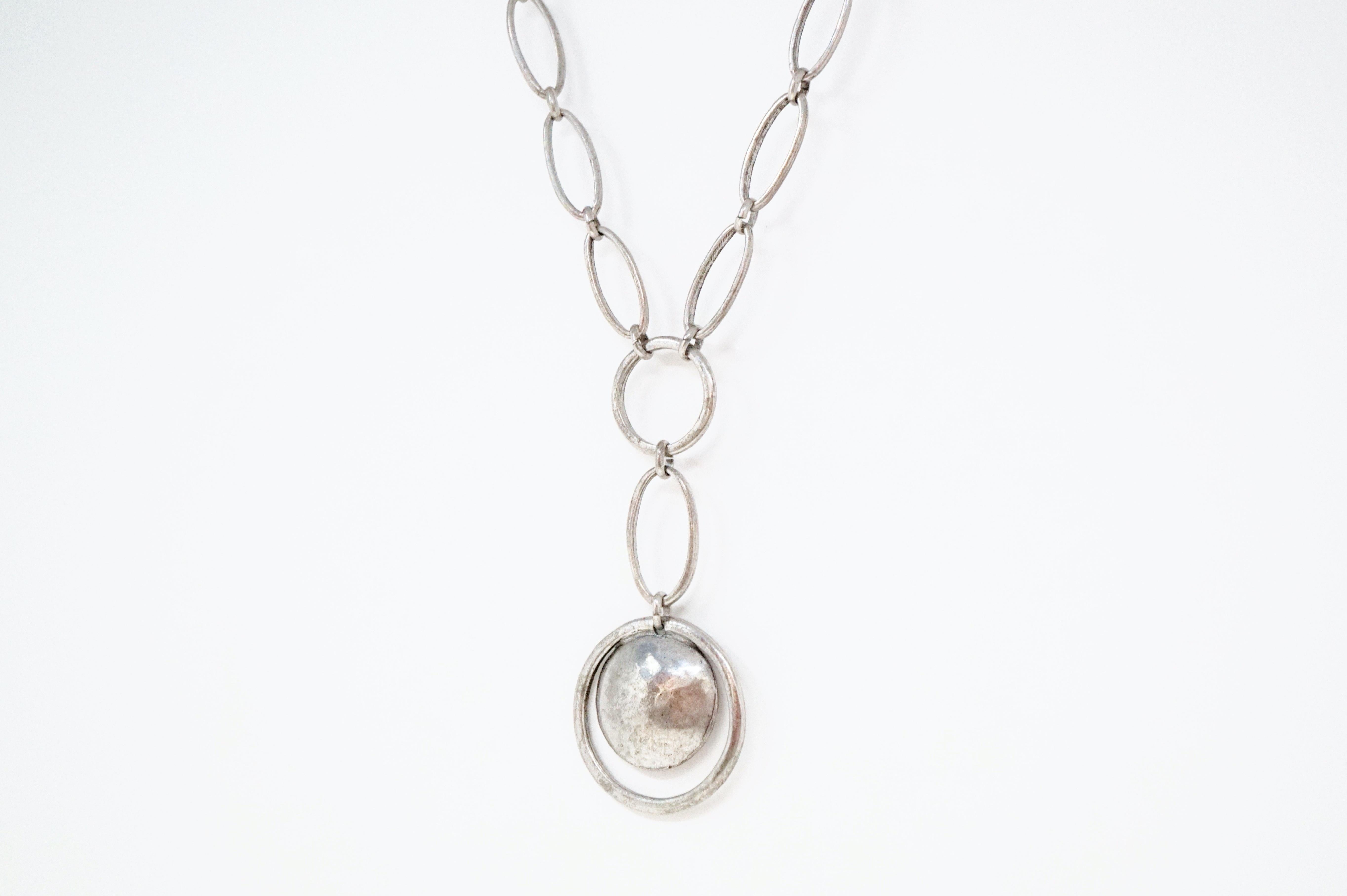 1980s Cyclope Paris Chain Toggle Necklace with Hammered Pendant, Signed In Excellent Condition For Sale In McKinney, TX