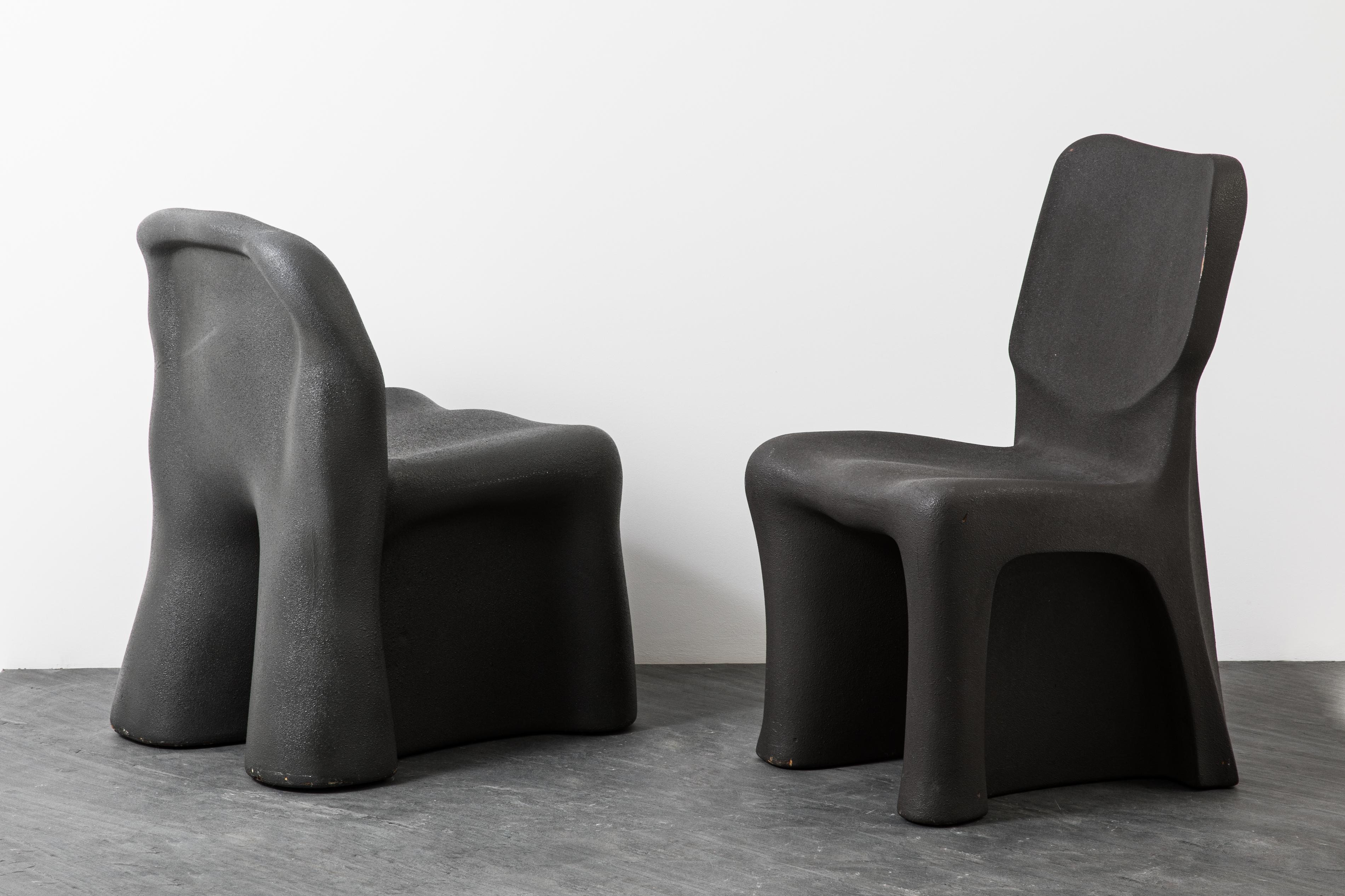 Italian 1980s Dalila Due pair of chairs by Gaetano Pesce For Sale