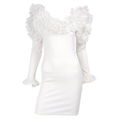 1980er Dana Deatherage Vintage Weißes Bodycon-Kleid mit dramatischen Tüllrüschen
