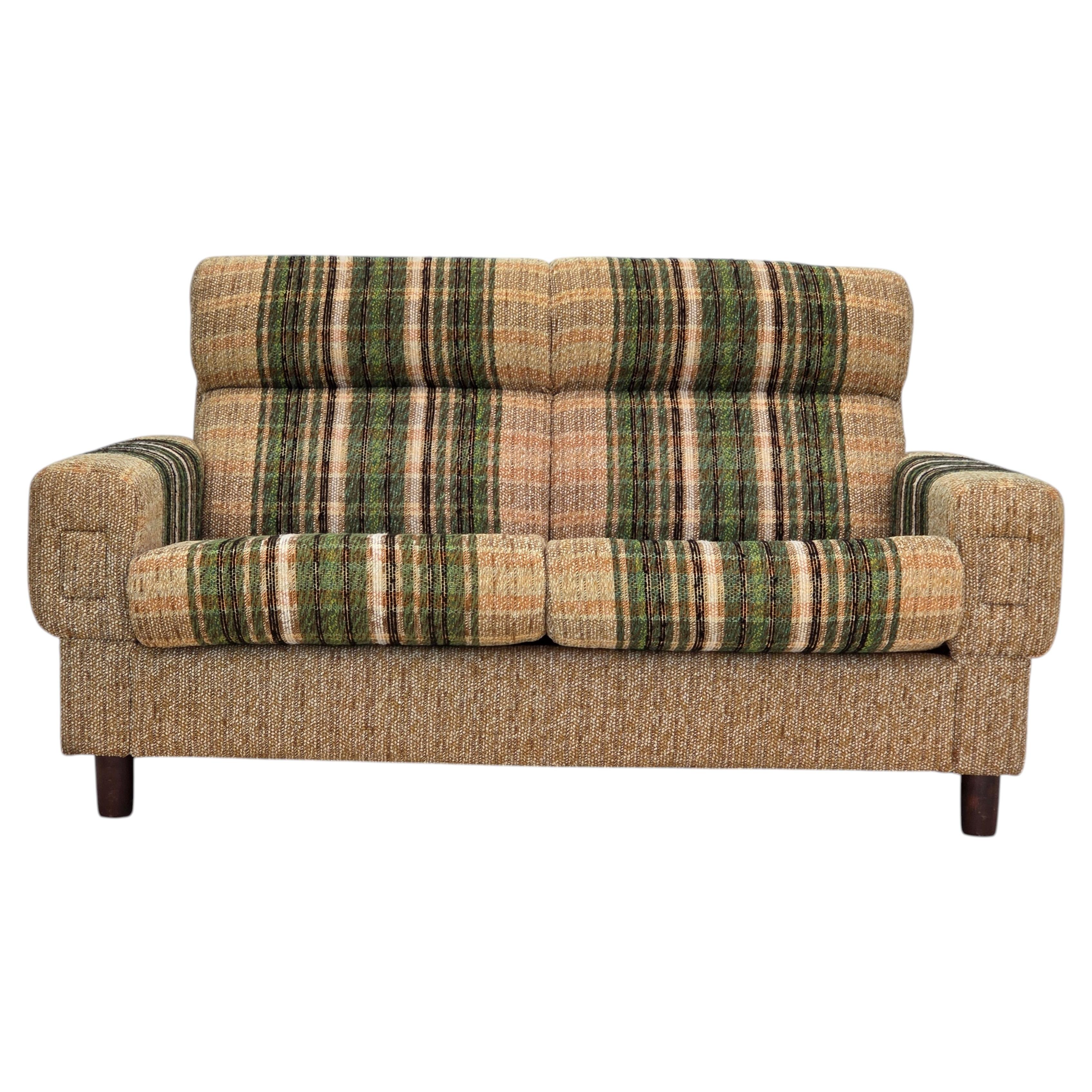 1980s, Danish 2-seater sofa by Nisbo Horsens, furniture wool.