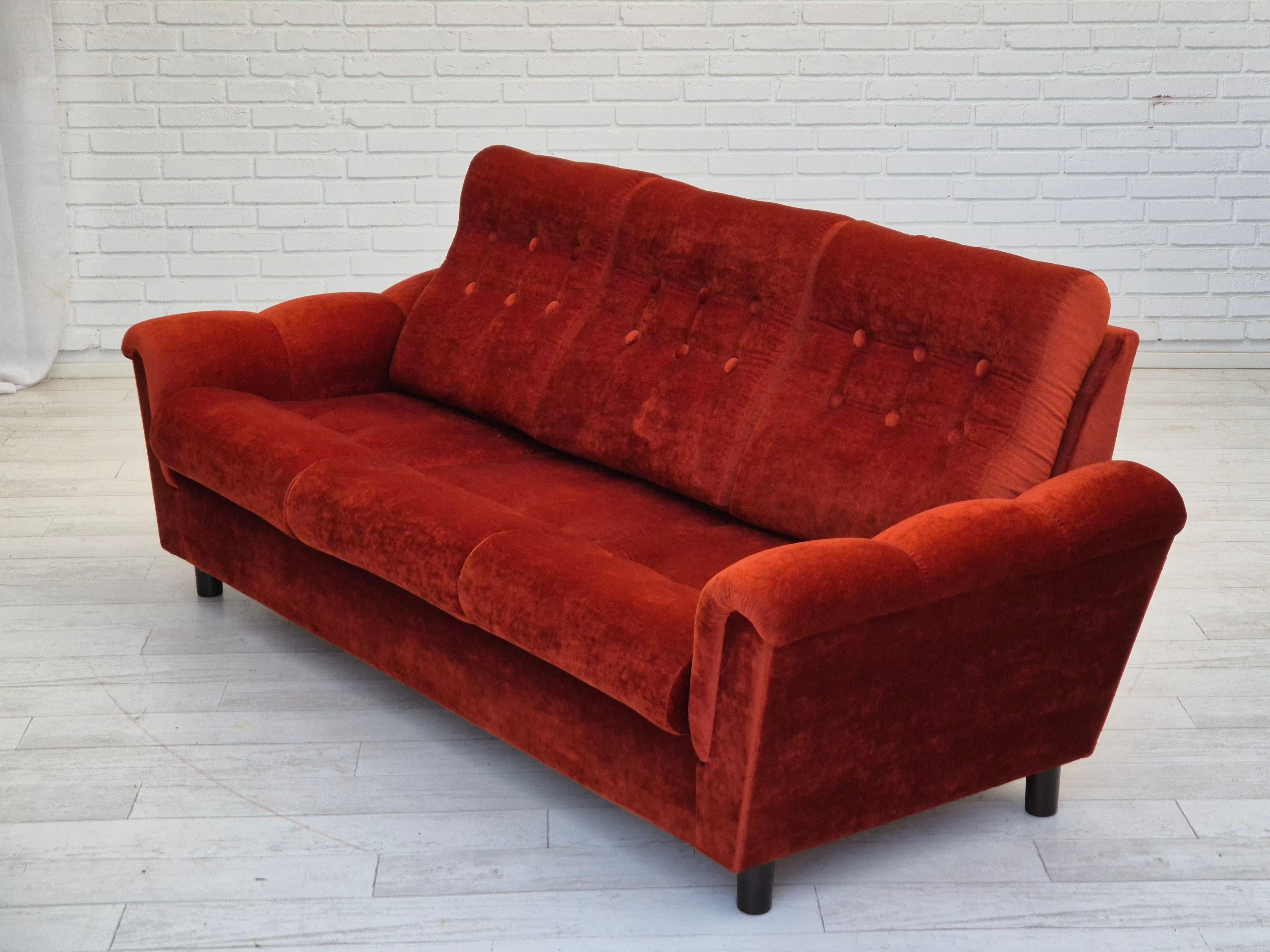 1980s, Danish 3 seater sofa, original very good condition, velour. For Sale 8