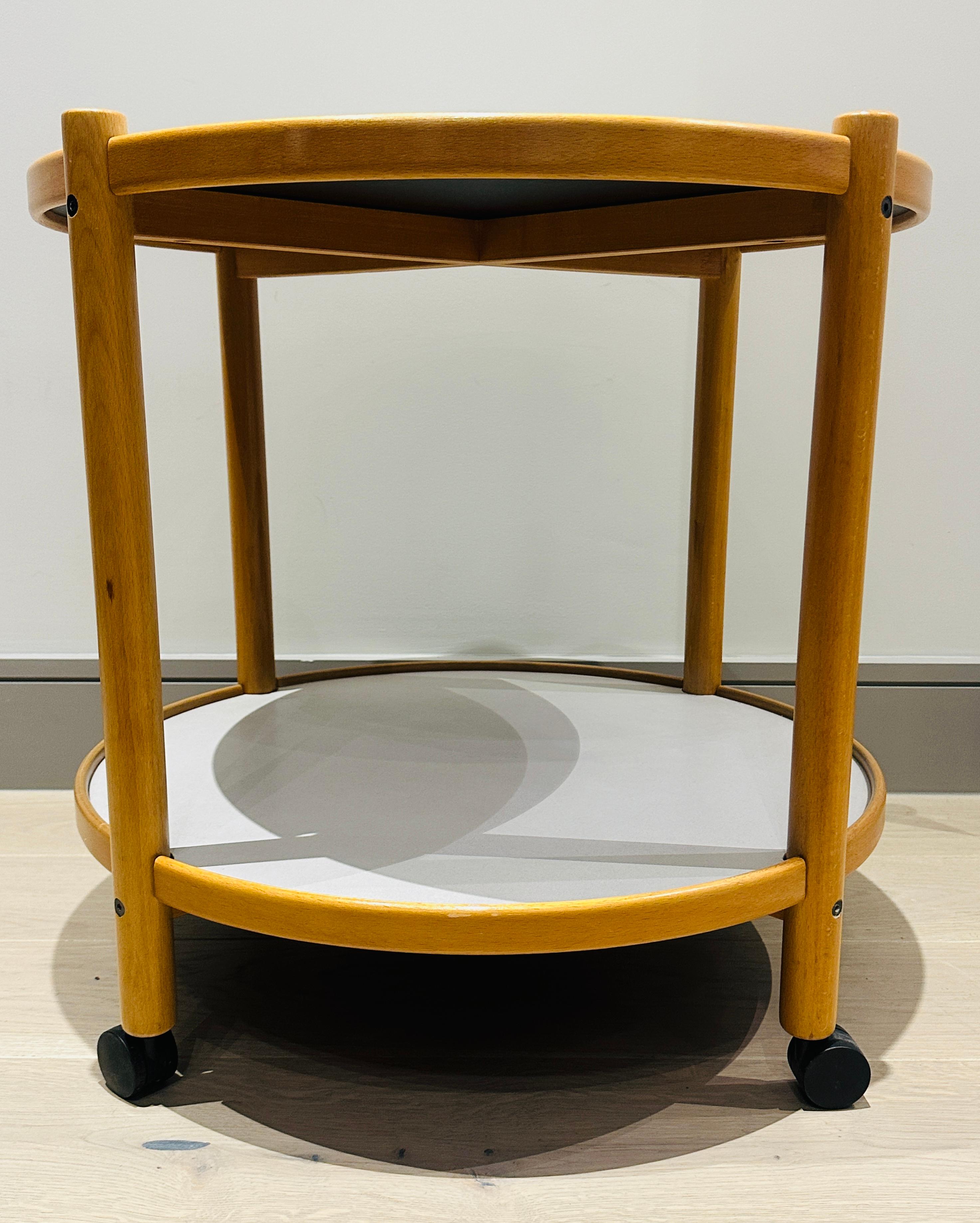 Danese Tavolino per carrello portabevande danese degli anni '80 in beeche biondo stile Alvar Aalto in vendita
