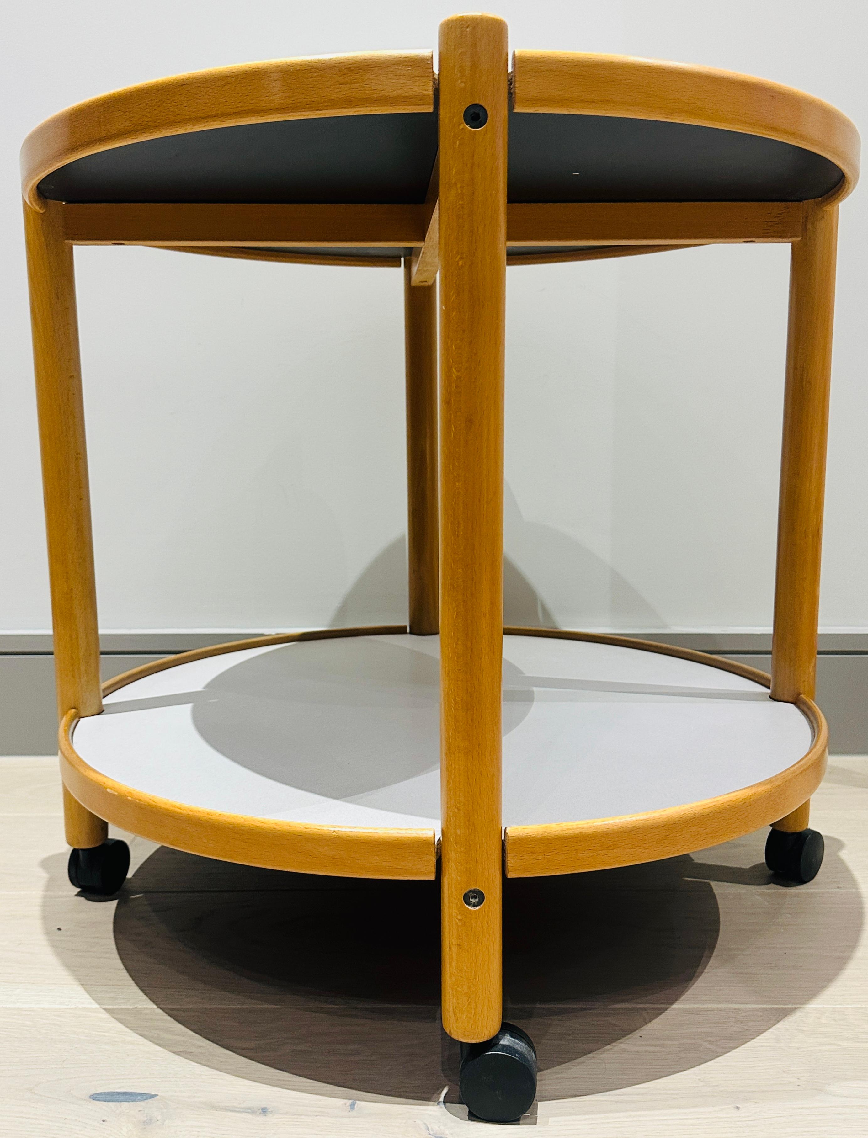 Tavolino per carrello portabevande danese degli anni '80 in beeche biondo stile Alvar Aalto in vendita 2
