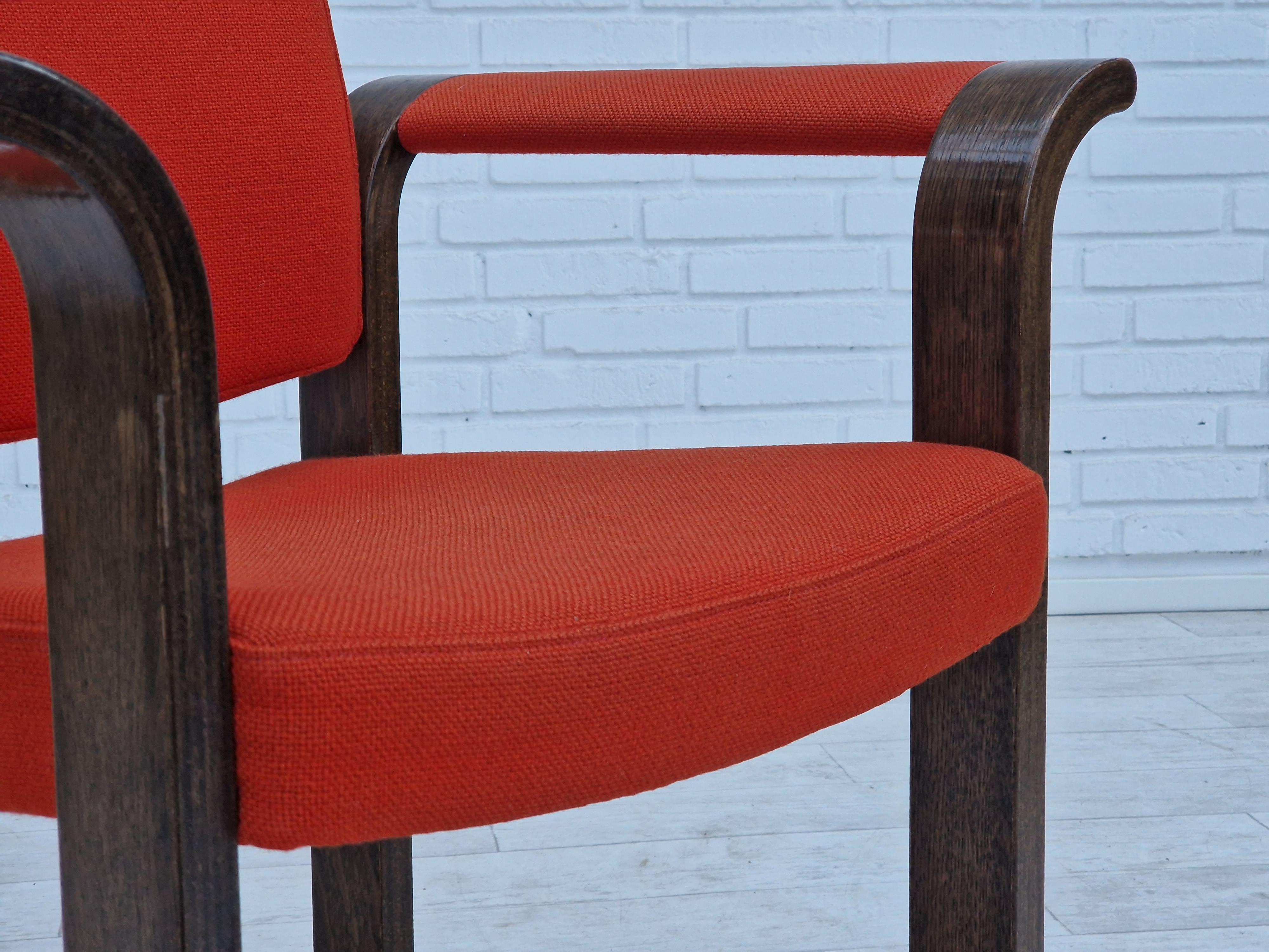 Design danois des années 1980 par Magnus Olesen, paire de fauteuils en vente 7