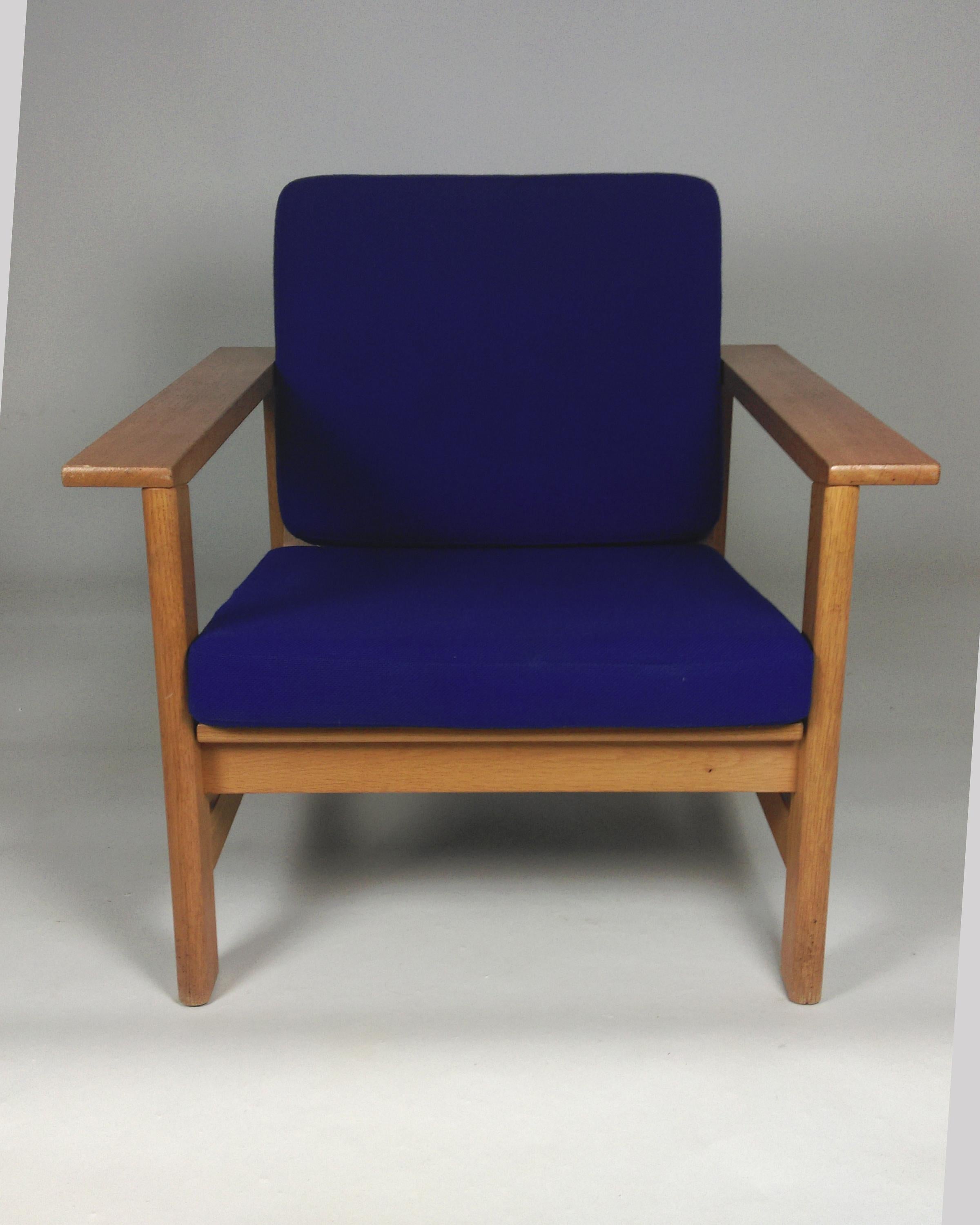 1980s Danish Restored Soren Holst Oak Lounge/Easy Chair by Fredericia Furniture For Sale 4