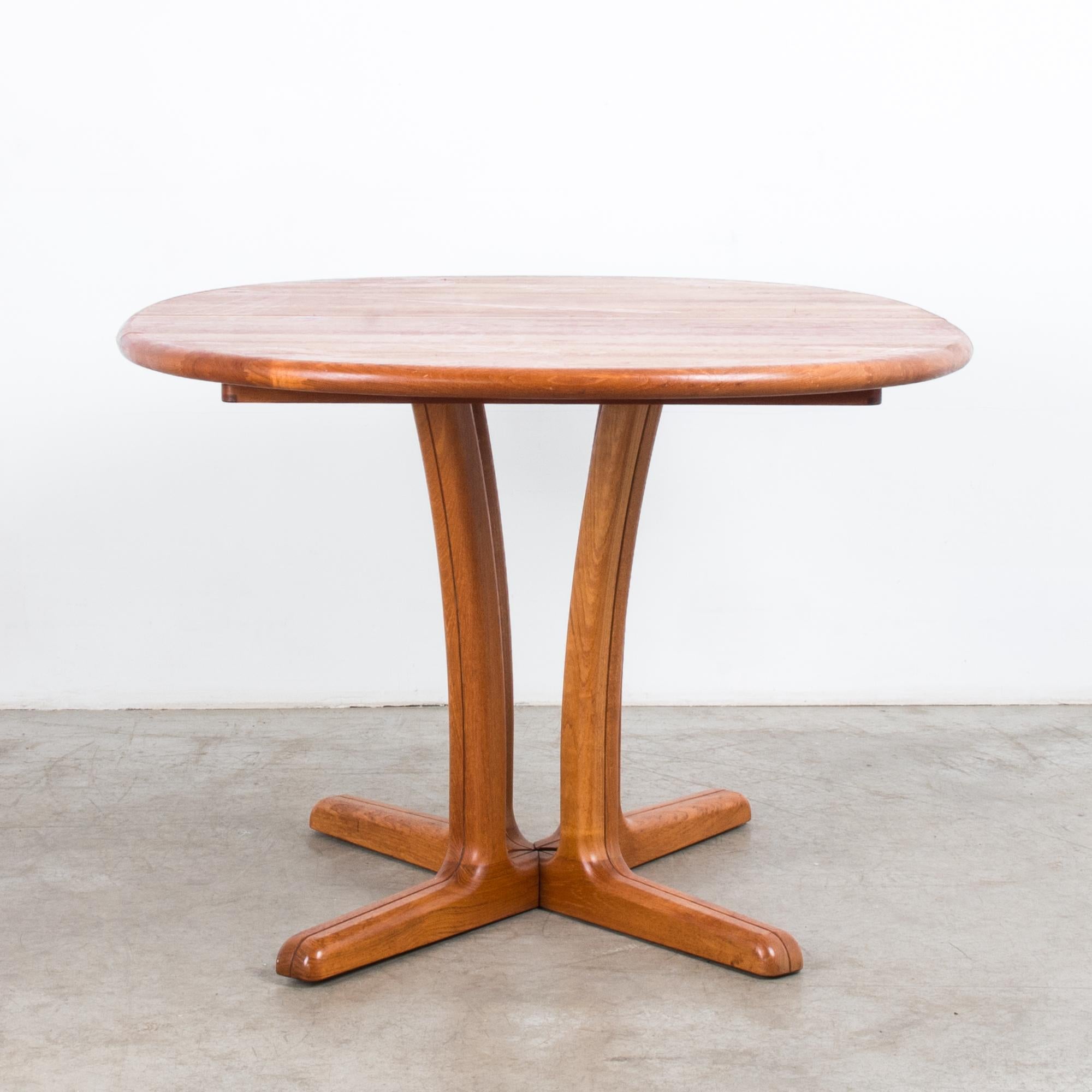 1980s table