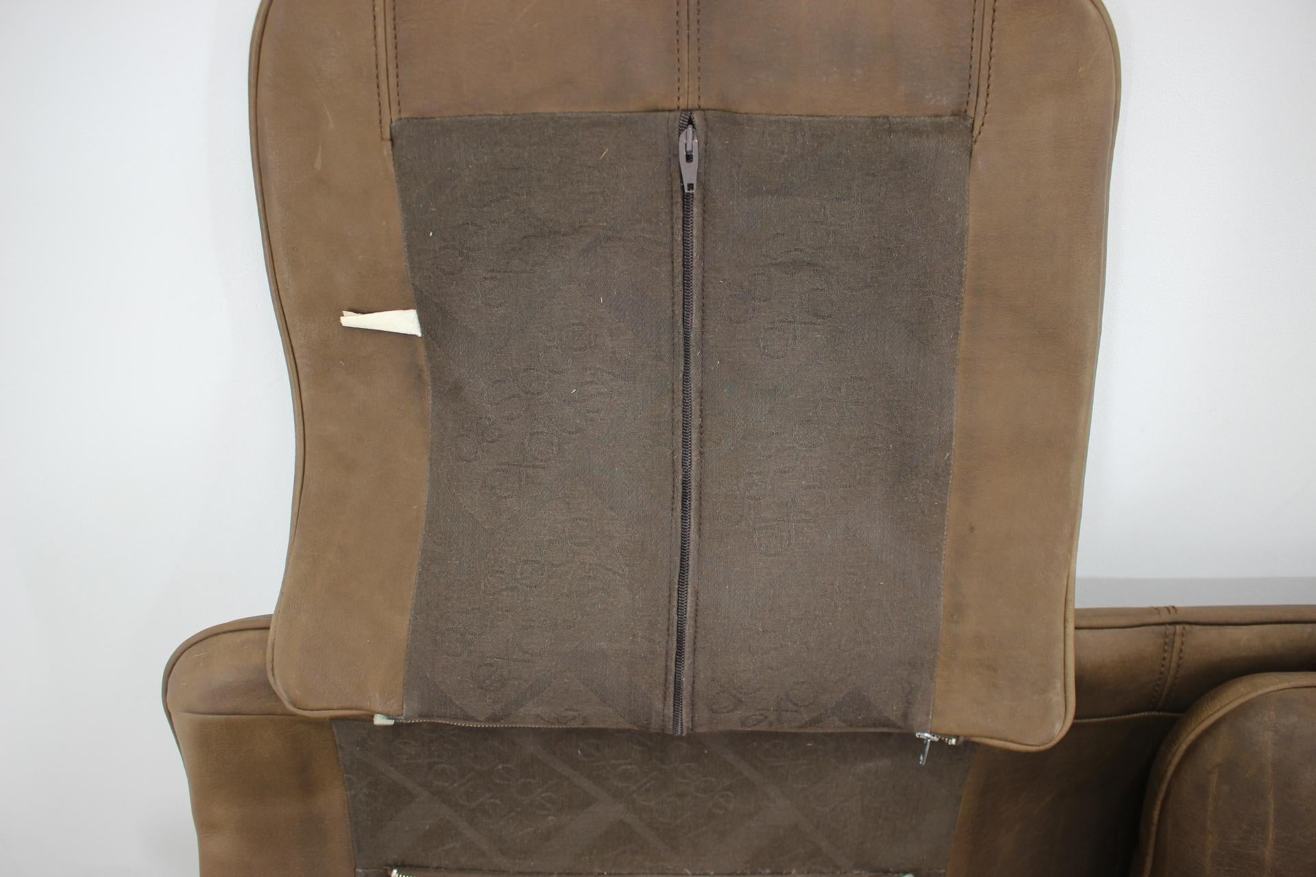 1980s De Sede Exclusive Brown Leather Sofa, Switzerland For Sale 10