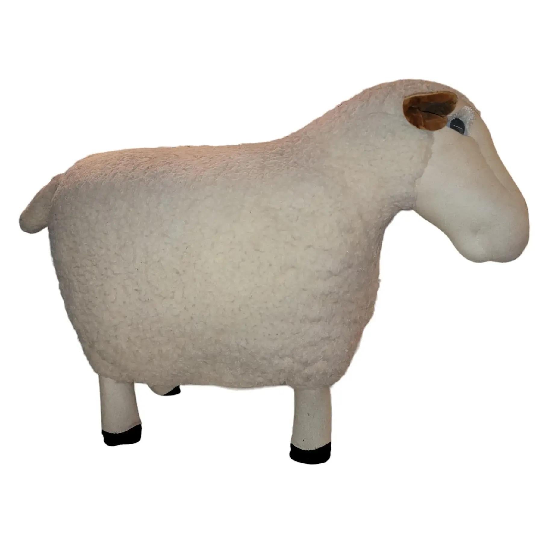 1980s Decorative Lamb Stool in Wool For Sale 2