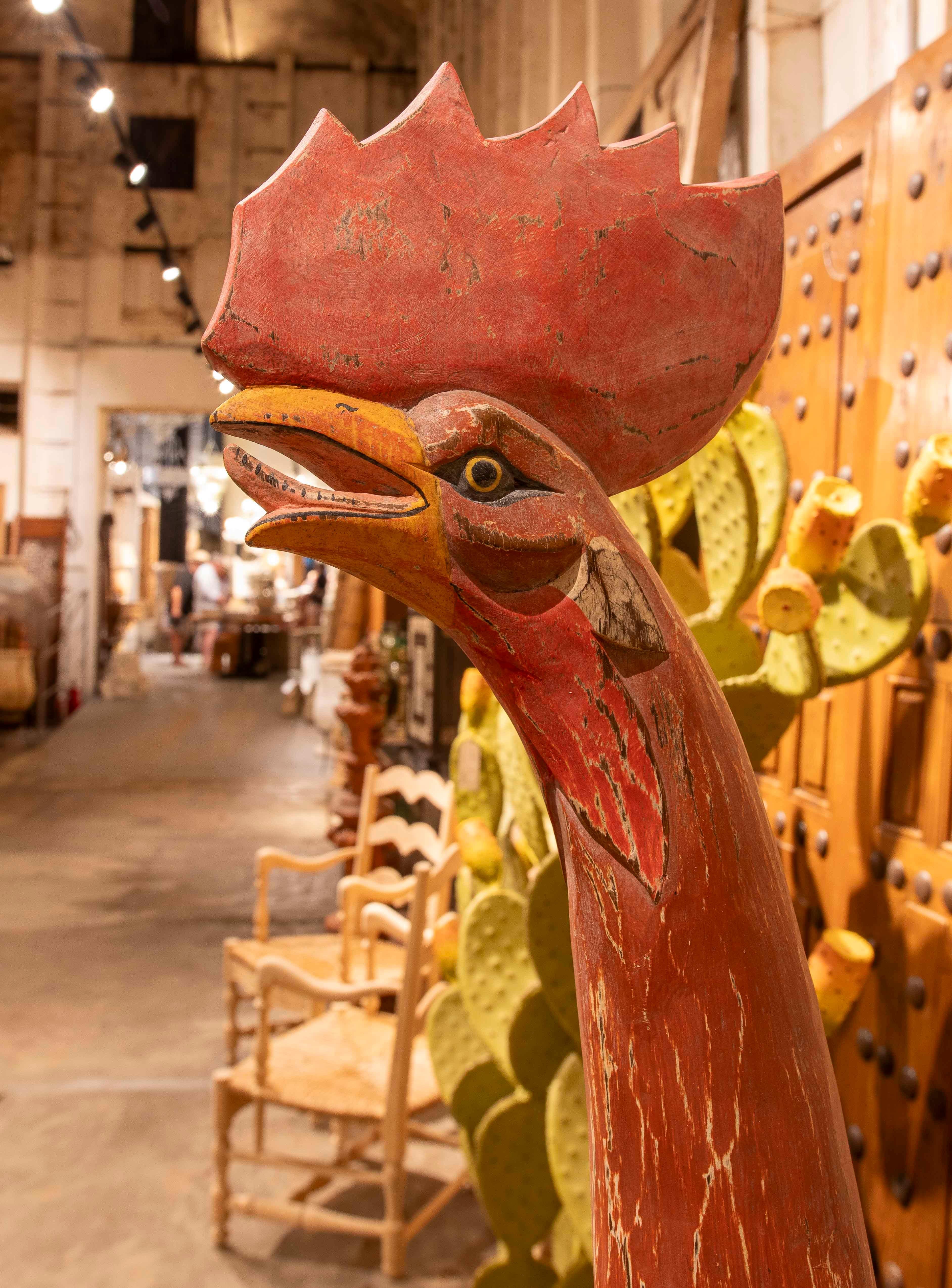 1980s Decorative Polychrome Wooden Rooster In Good Condition For Sale In Marbella, ES