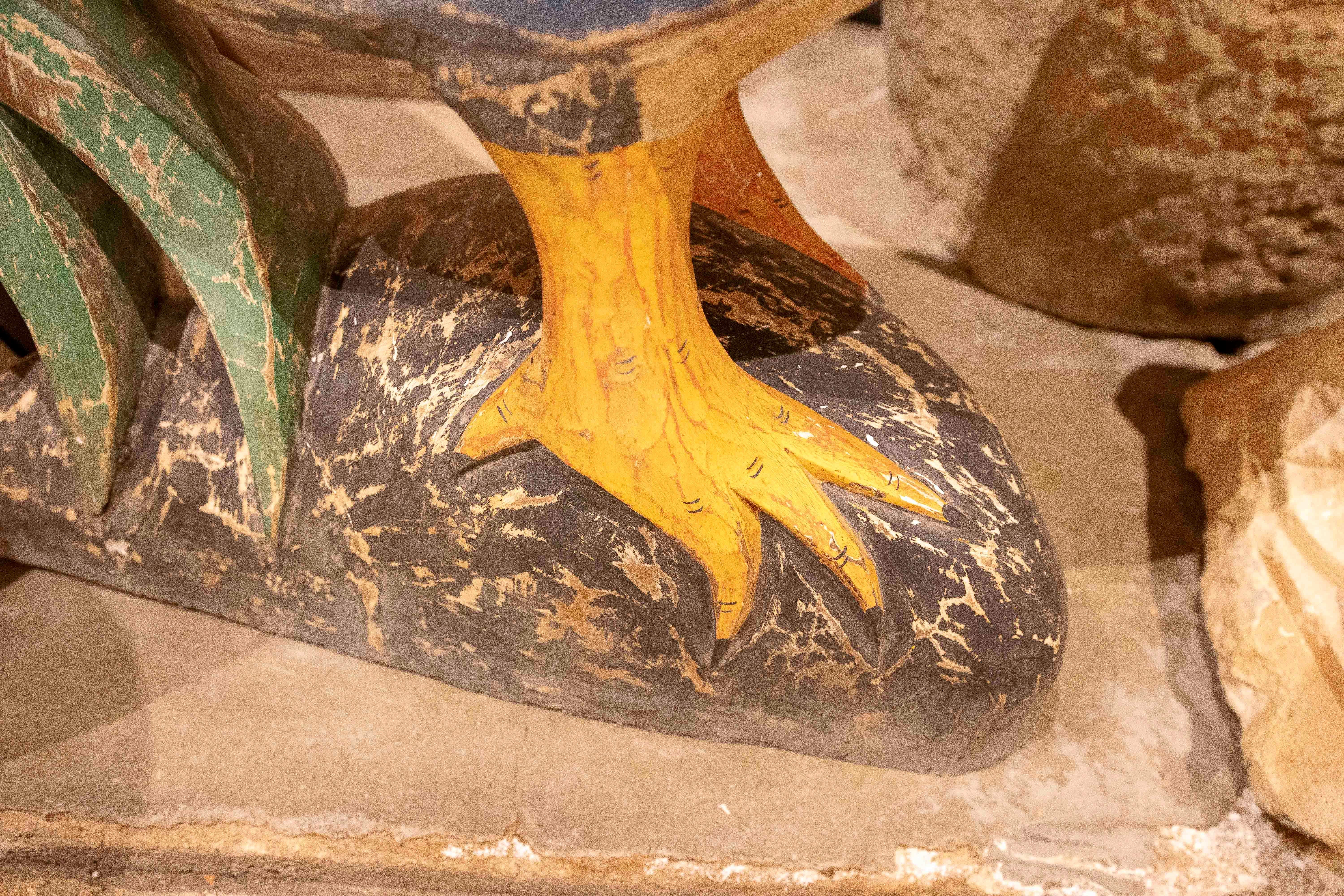 1980s Decorative Polychrome Wooden Rooster For Sale 1